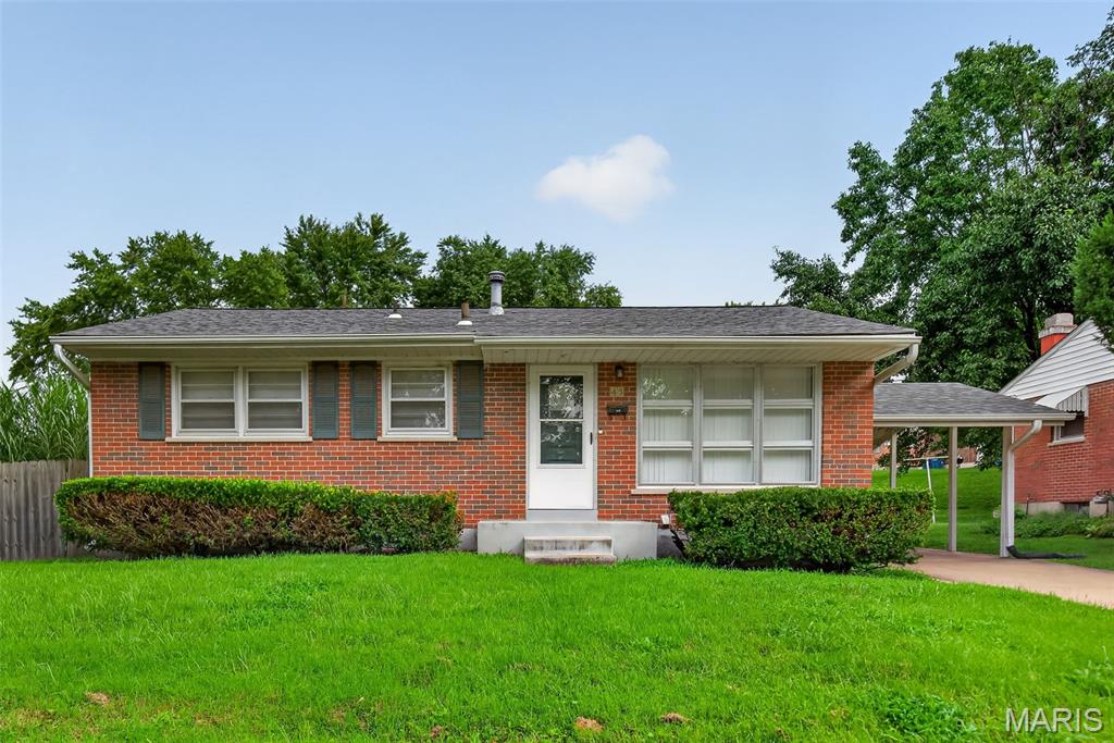 Photo of 45 Barton Place St Charles MO 63301