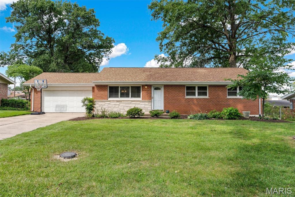 Photo of 4 Montauk Drive St Louis MO 63146