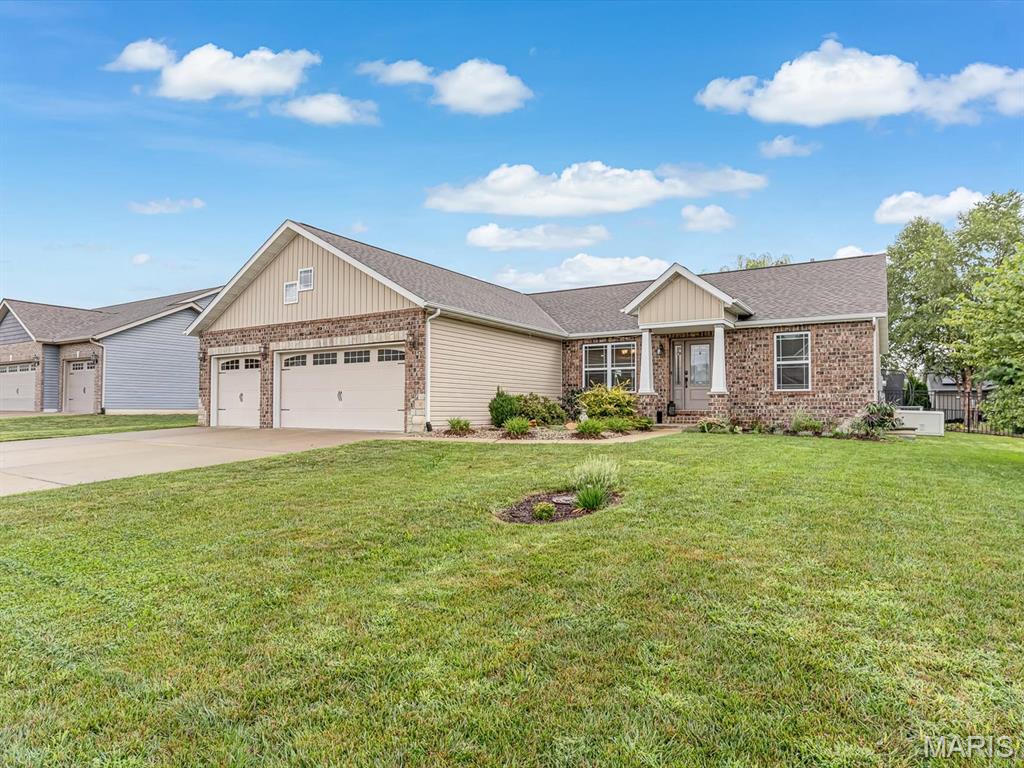 Photo of 305 Ambrose Drive Troy IL 62294