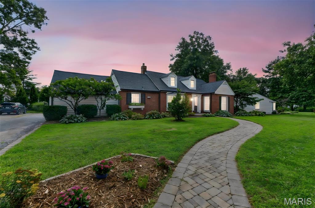 Photo of 38 Tulip Drive Webster Groves MO 63119