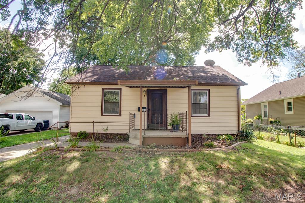 Photo of 3423 Thomas Avenue Alton IL 62002