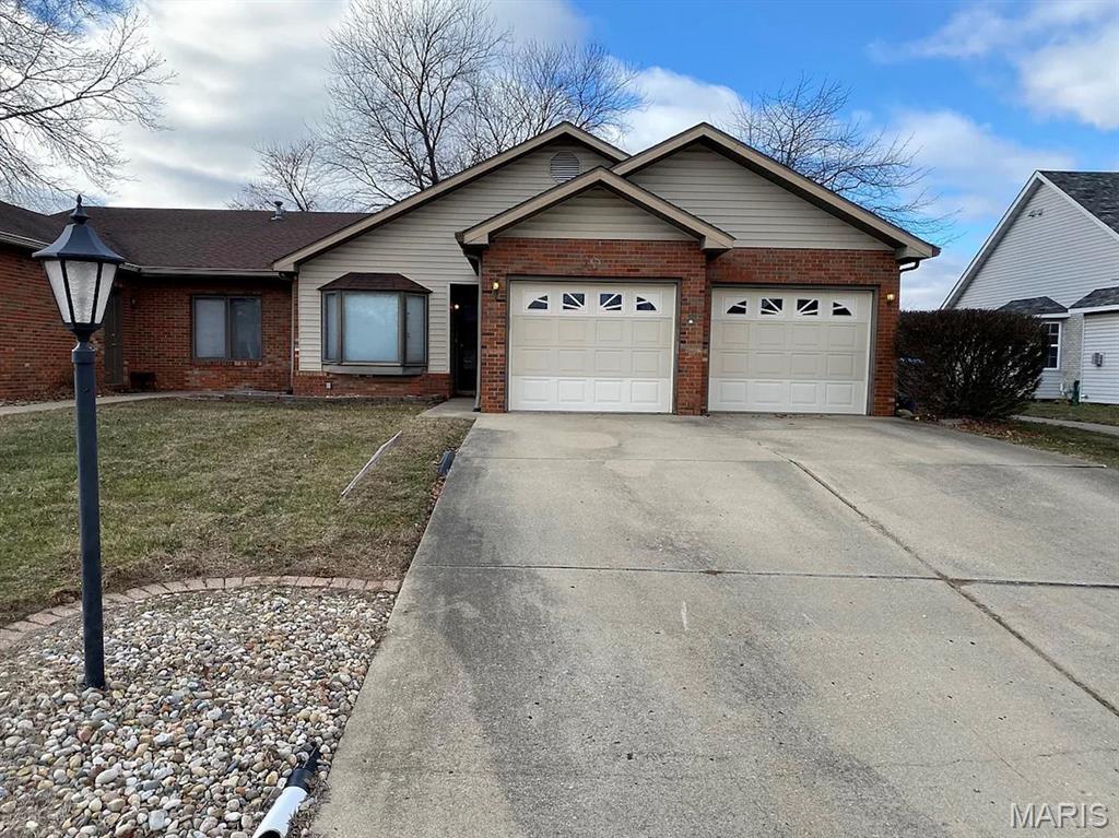 Photo of 10 OLD ORCHARD Glen Carbon IL 62034