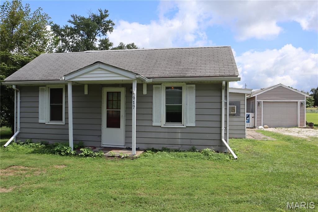 Photo of 917 Forest Street Jerseyville IL 62052