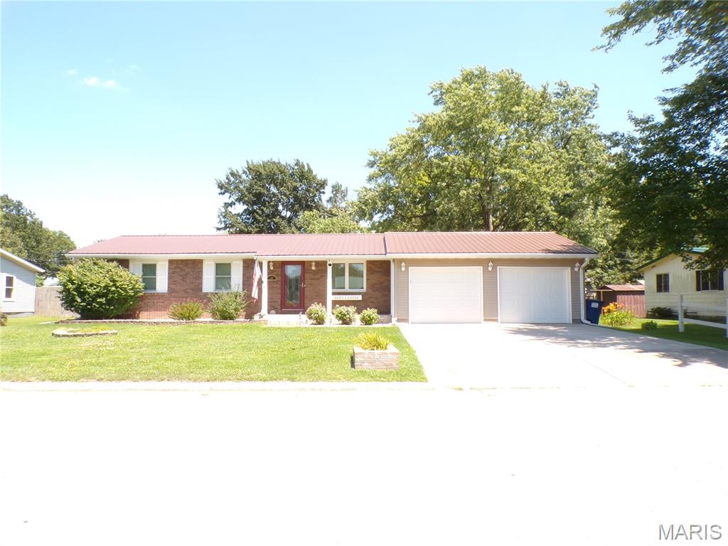 Photo of 712 N James Street Sparta IL 62286
