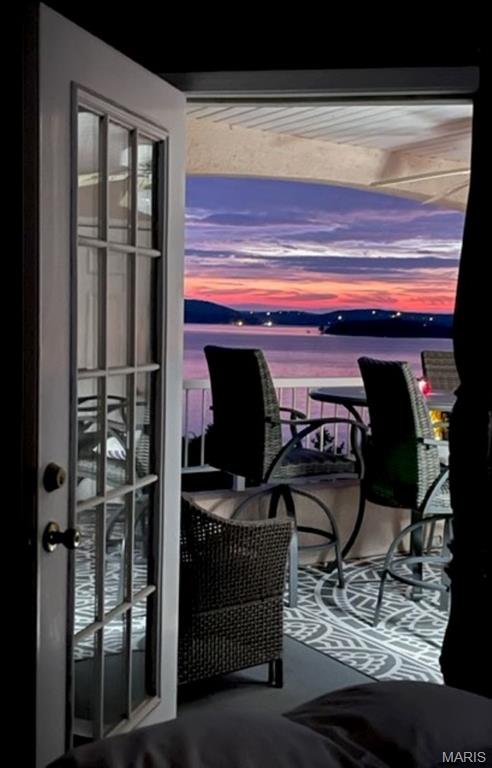 Photo of 700 Emerald Pointe Drive #303 Hollister MO 65672