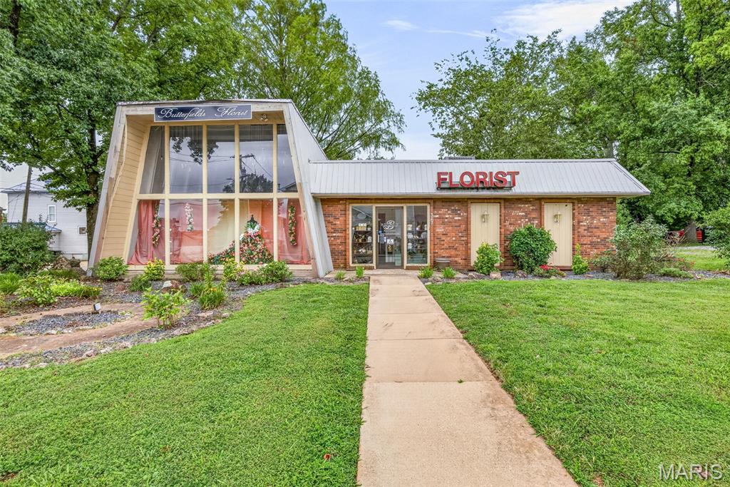 Photo of 302 W Columbia Farmington MO 63640