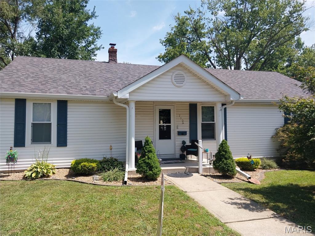 Photo of 710 N 5th Street Elsberry MO 63343