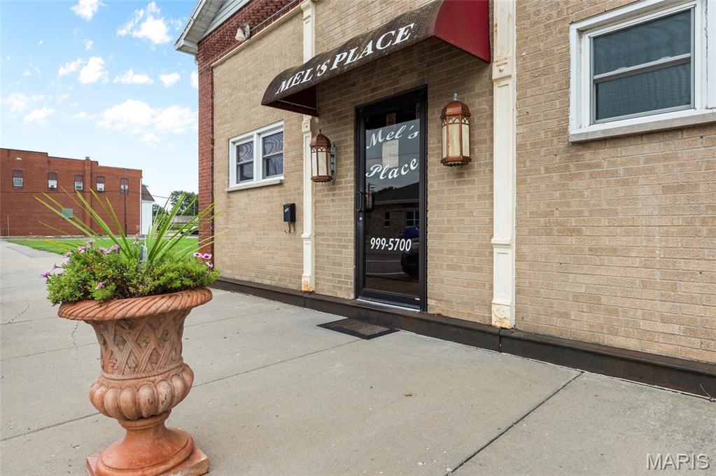 Photo of 208 E Main Street Mount Olive IL 62069