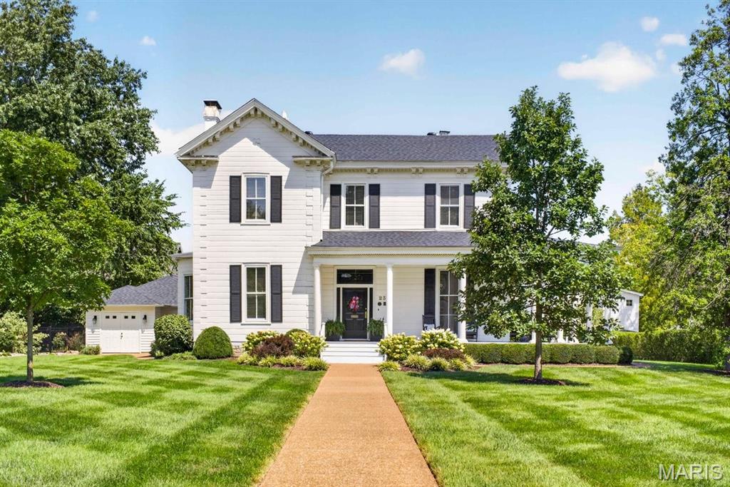 Photo of 235 E Jefferson Avenue Kirkwood MO 63122