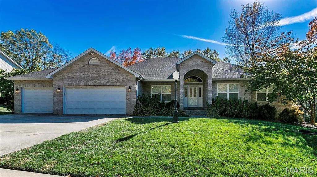 Photo of 212 Michael Drive Troy IL 62294
