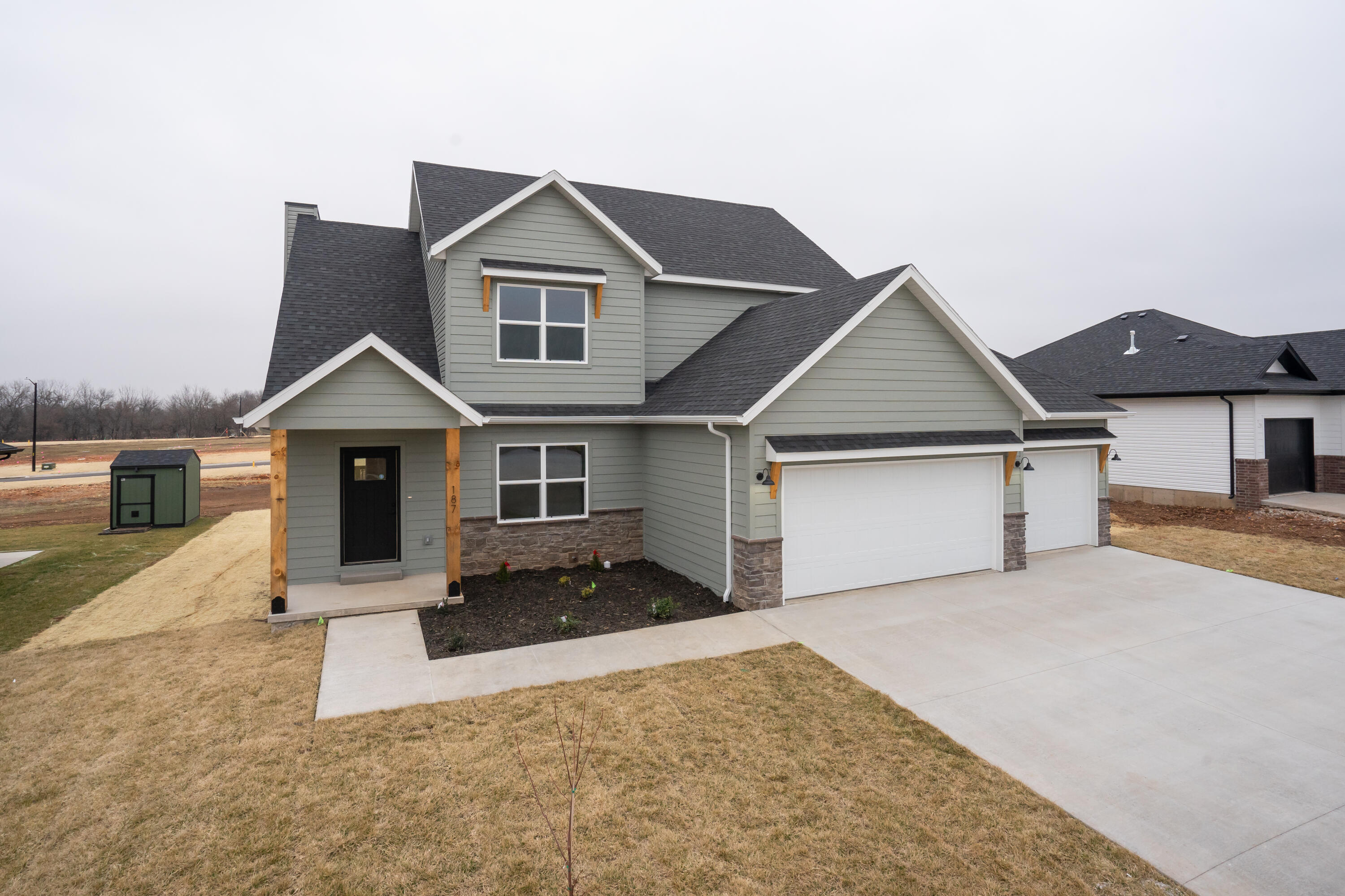 Photo of 2129 E Will Street Republic MO 65738