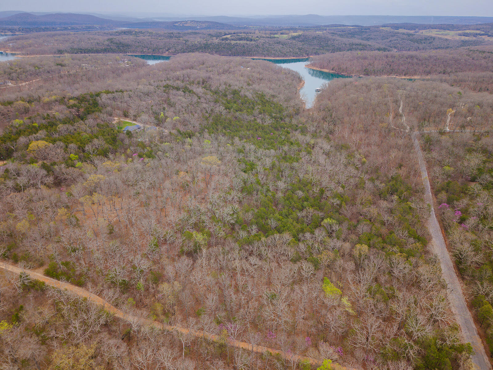 Photo of 000 Tomahawk Hills Shell Knob MO 65747