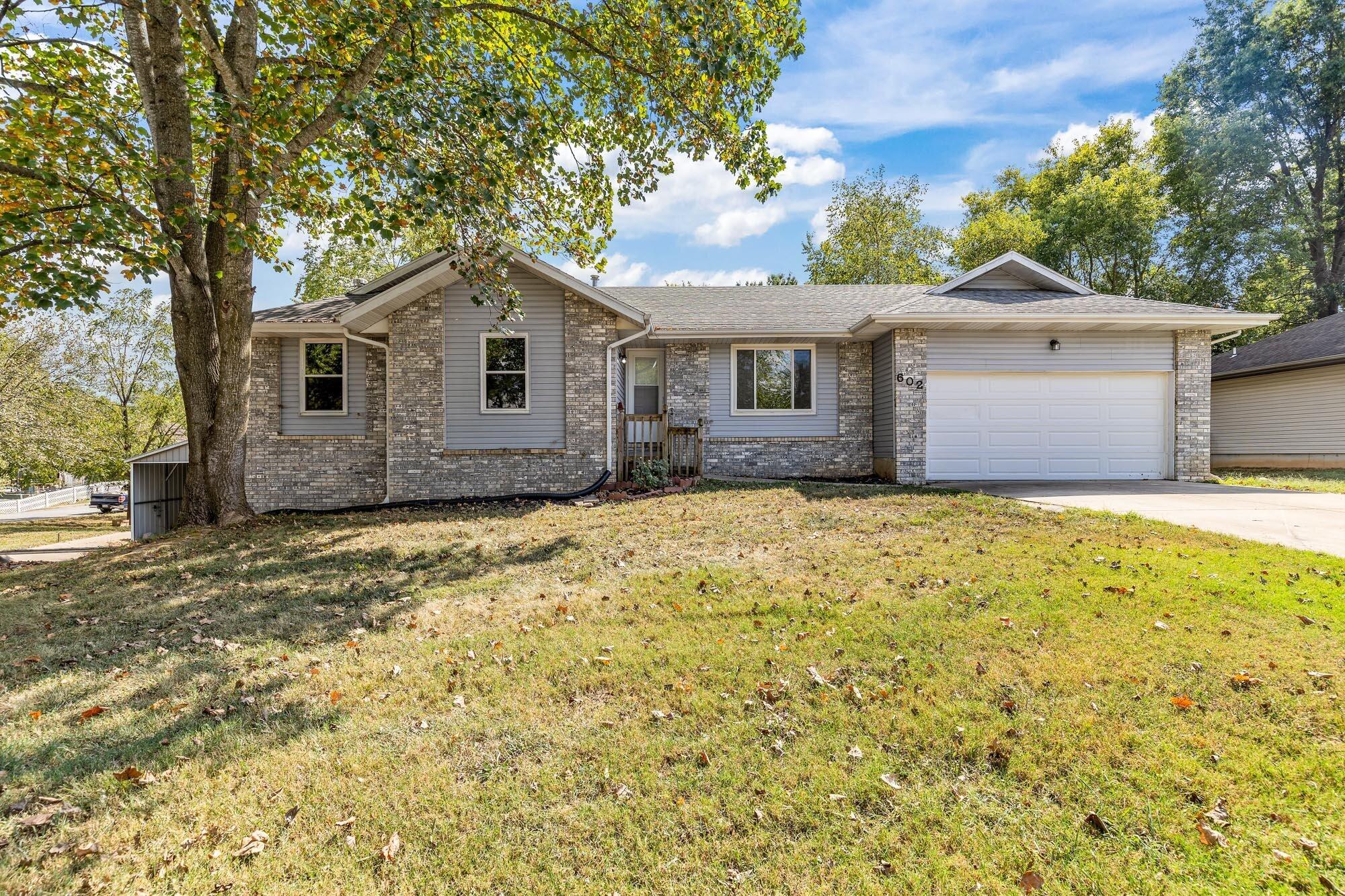 Photo of 602 E Cherry Street Nixa MO 65714