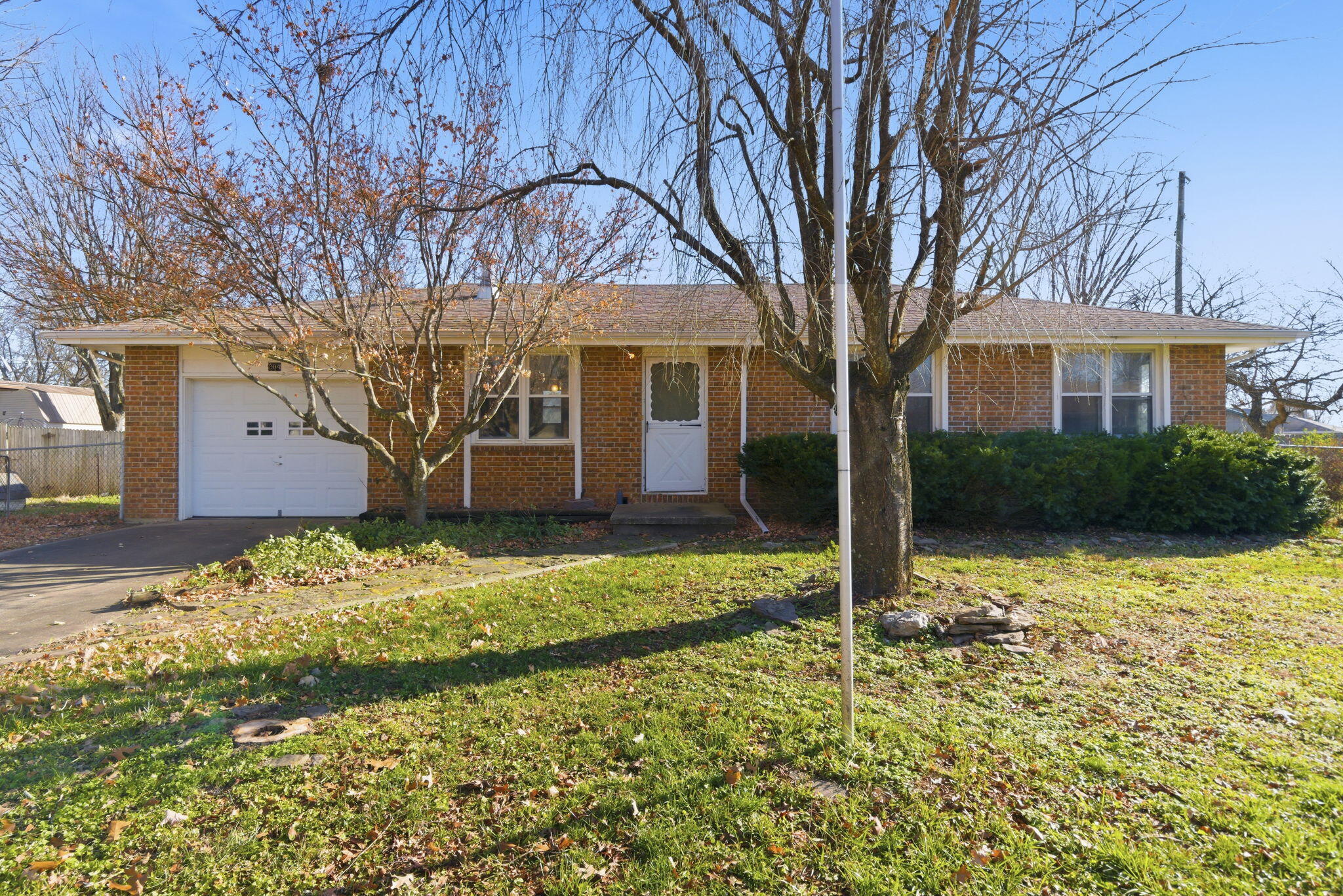 Photo of 204 S Cottonwood Avenue Republic MO 65738
