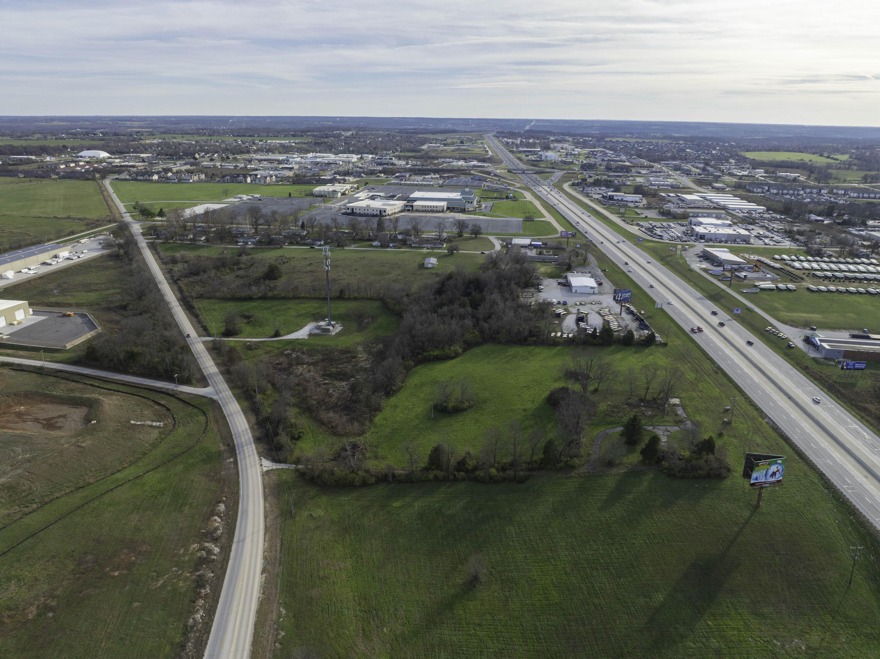 Photo of 1099 N Farmers Branch Road Ozark MO 65721