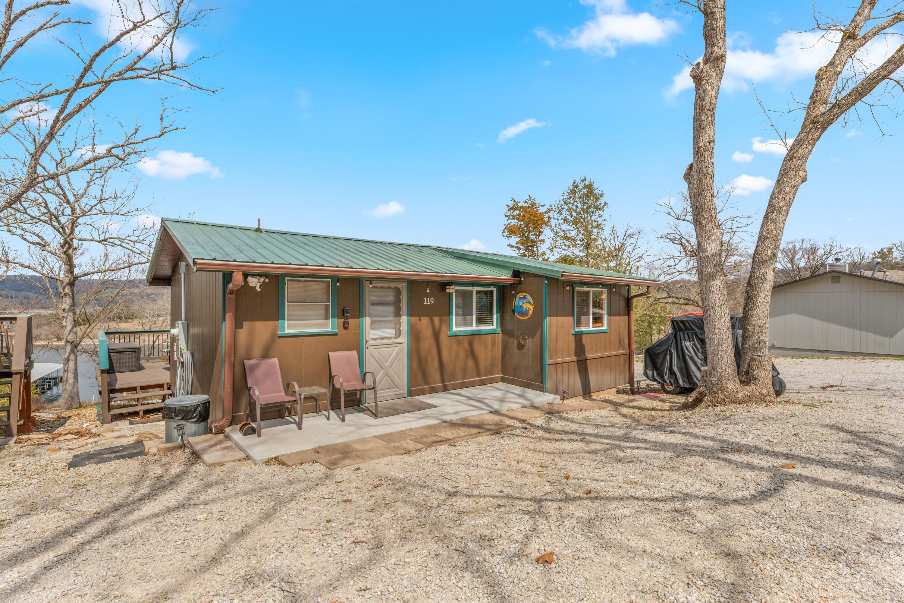 Photo of 119 Kings Cove Lane Reeds Spring MO 65737