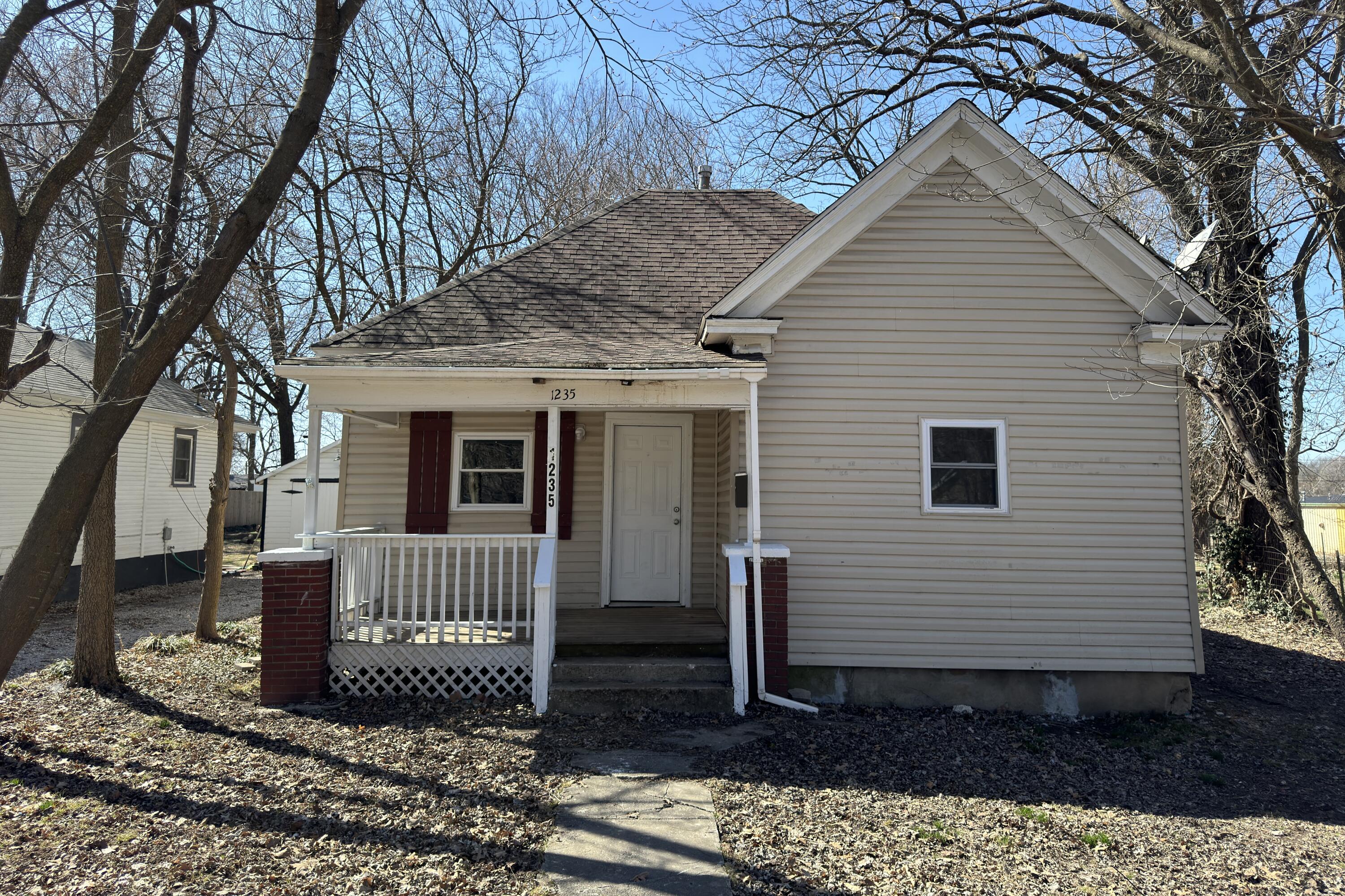 Photo of 1235 N Prospect Avenue Springfield MO 65802