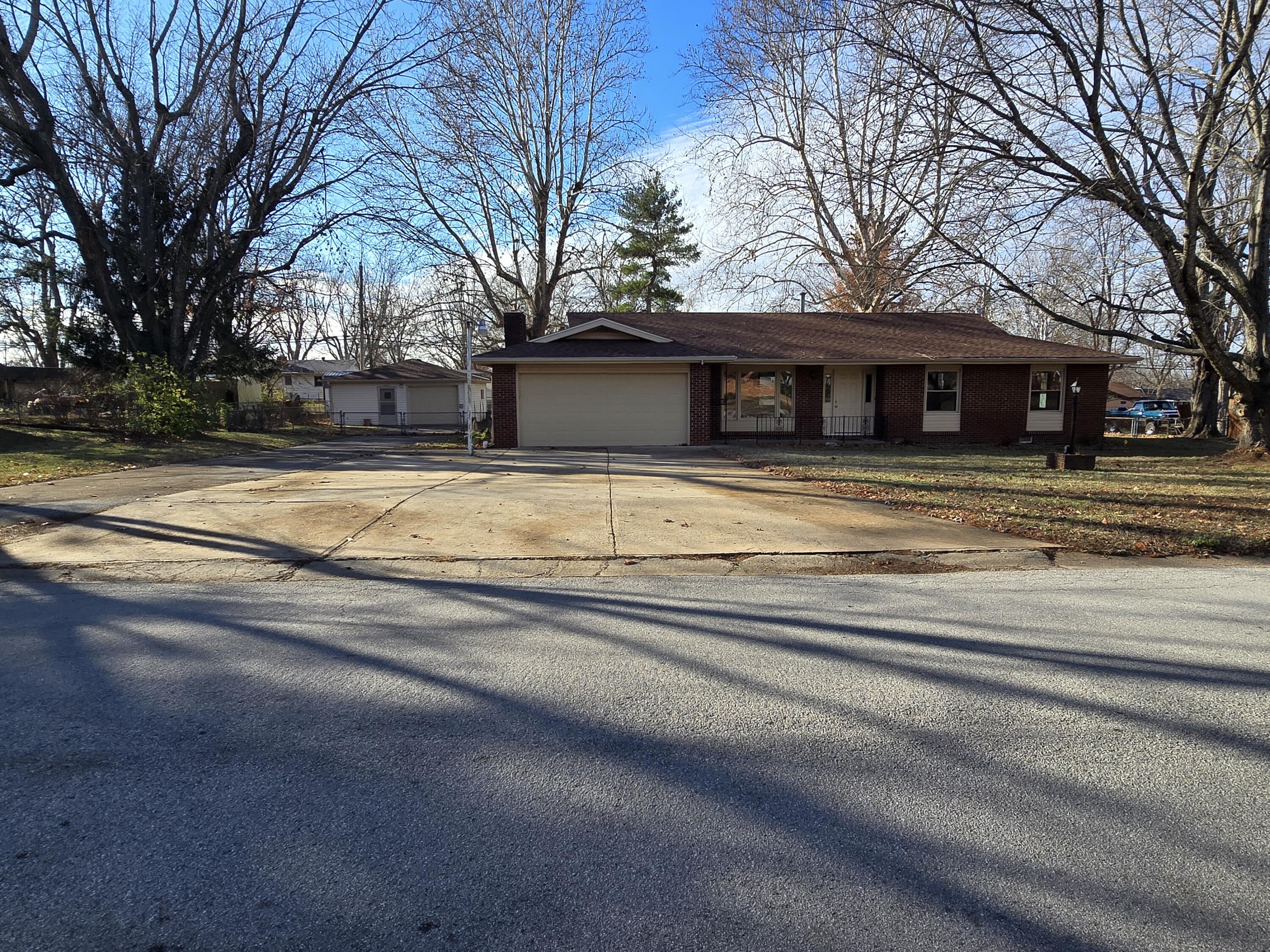 Photo of 4321 S Ridgecrest Drive Springfield MO 65810