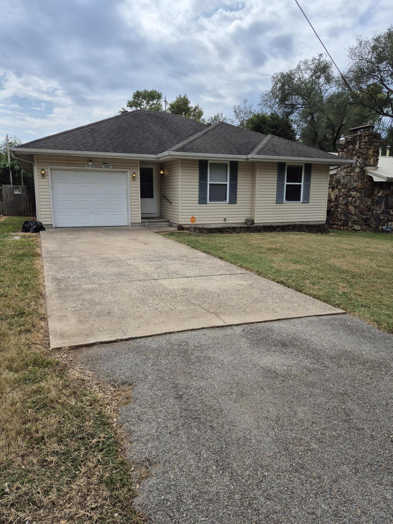 Photo of 3236 W Madison Street Springfield MO 65802