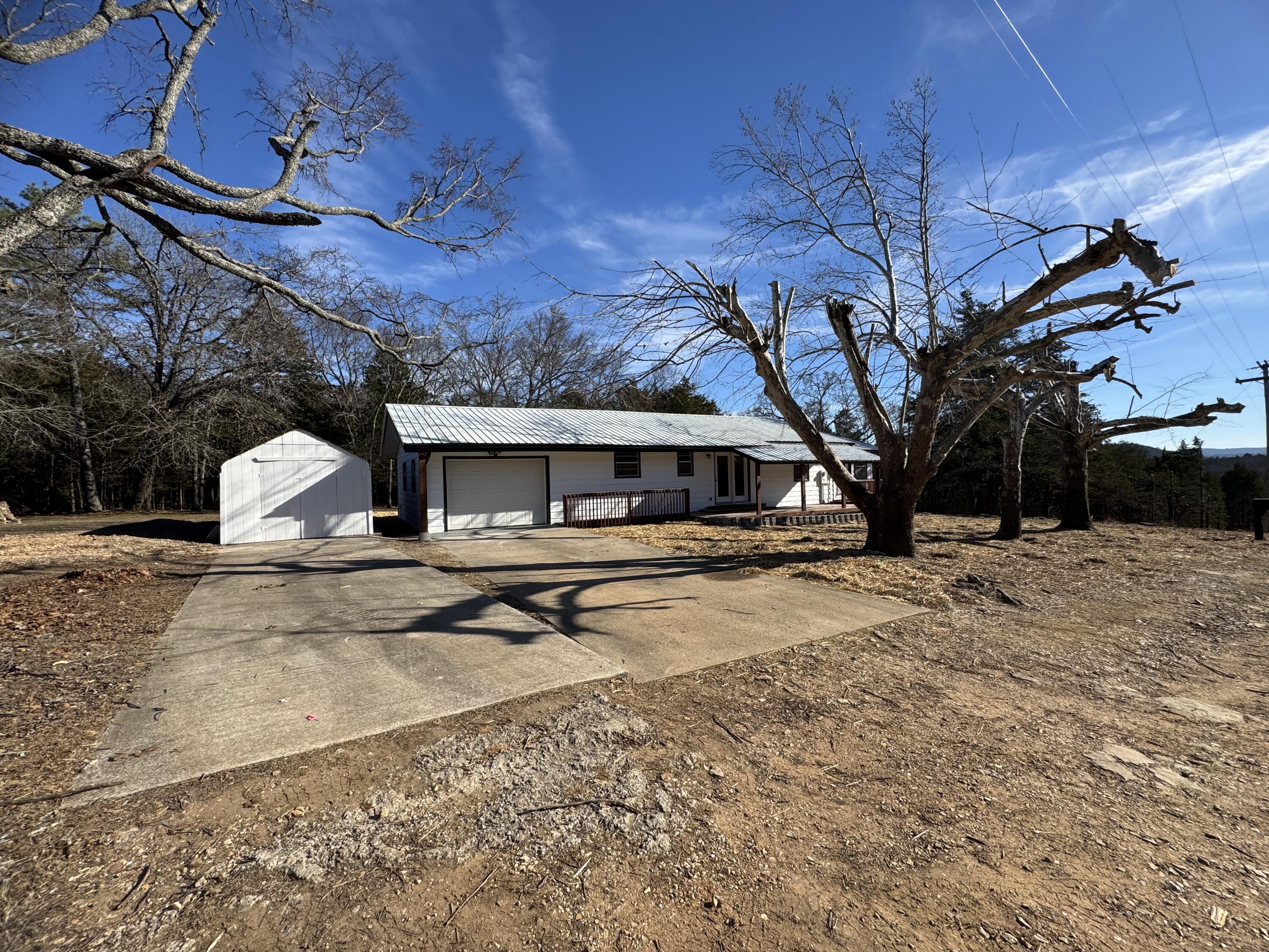 Photo of 501 E Pine St Diamond City AR 72644