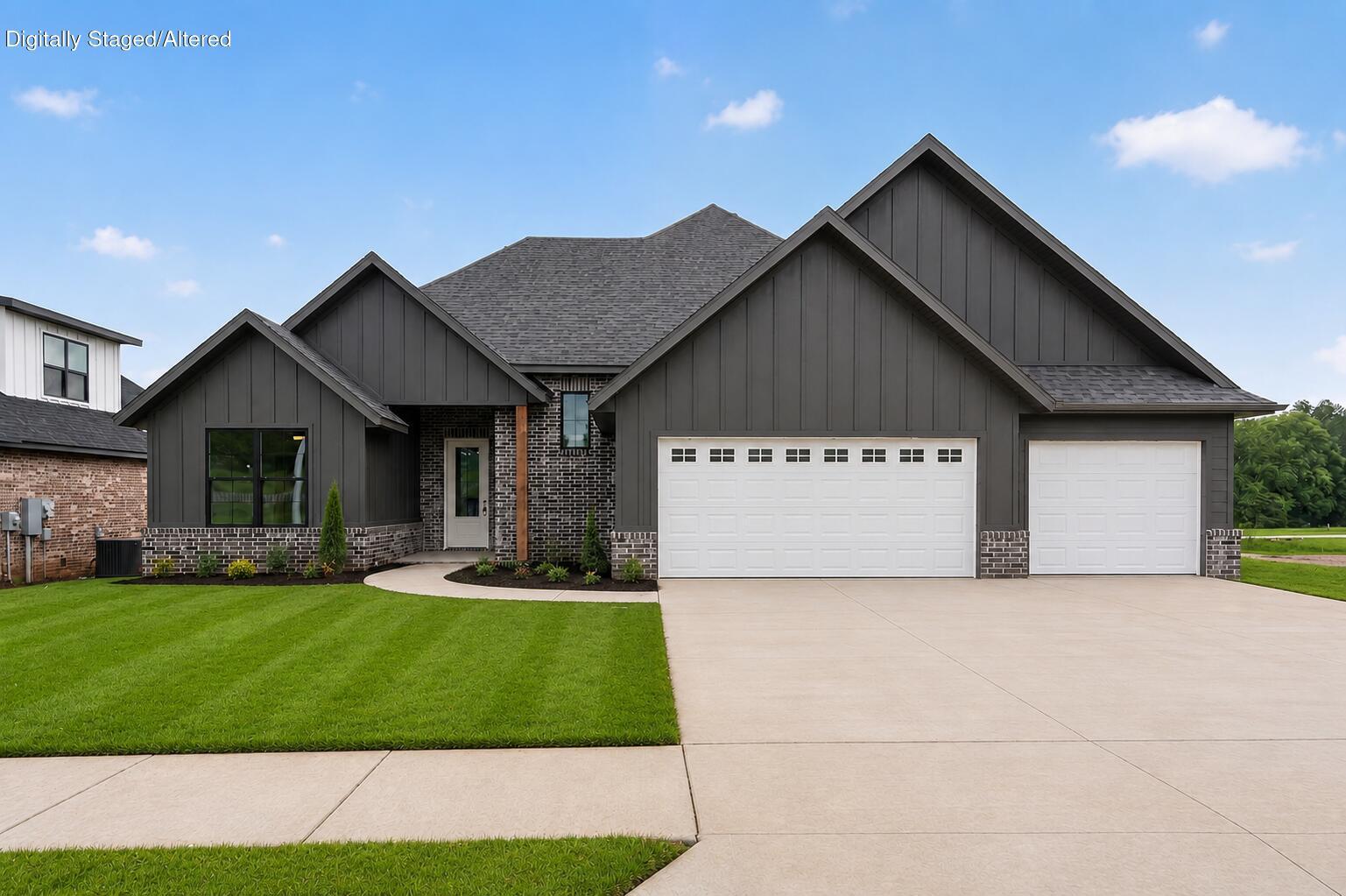 Photo of 1634 S Pinecone Path Springfield MO 65809
