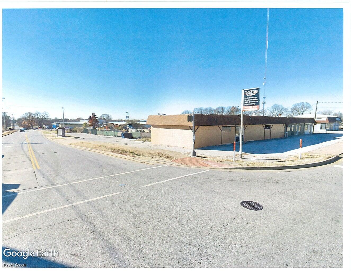 Photo of 2754 E Division Street Springfield MO 65803