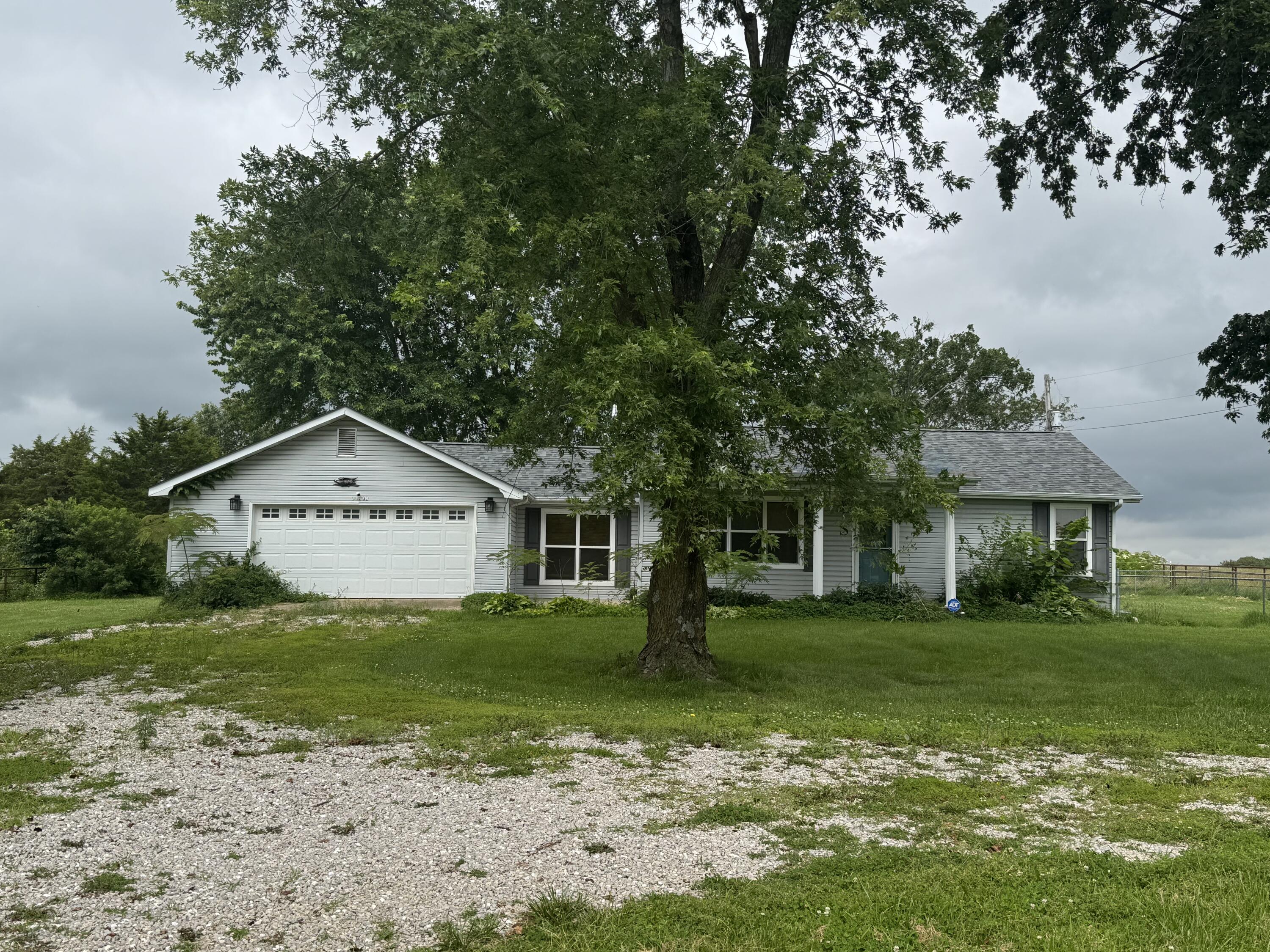 Photo of 15001 Highway 133 Dixon MO 65459