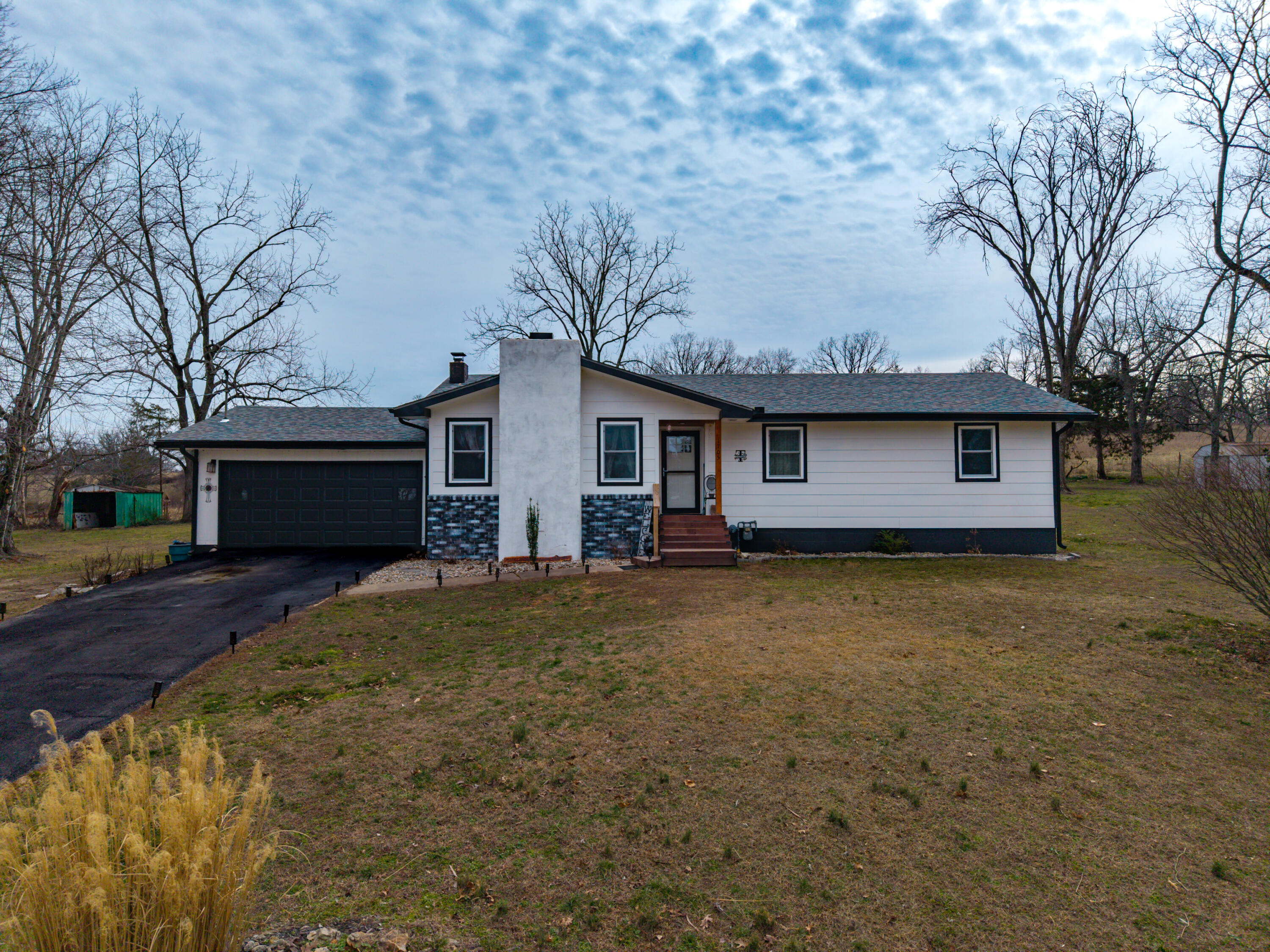 Photo of 1705 Lakeview Drive Ava MO 65608