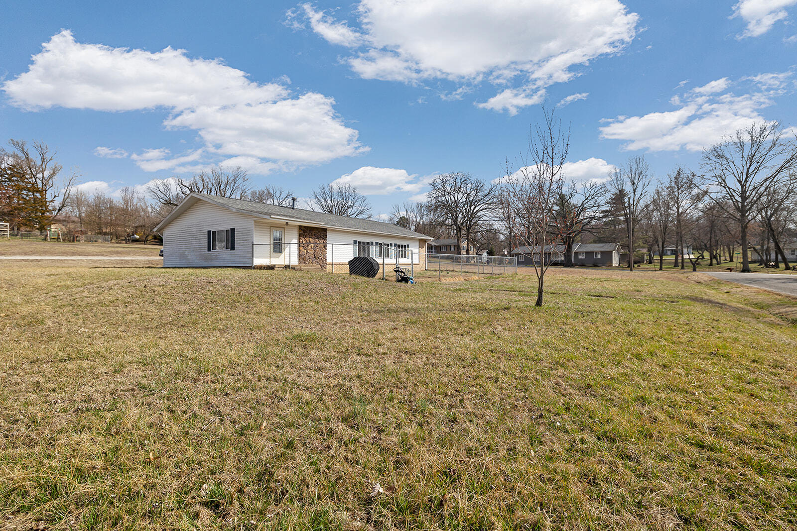 Photo of 1302 Valley Avenue Ava MO 65608