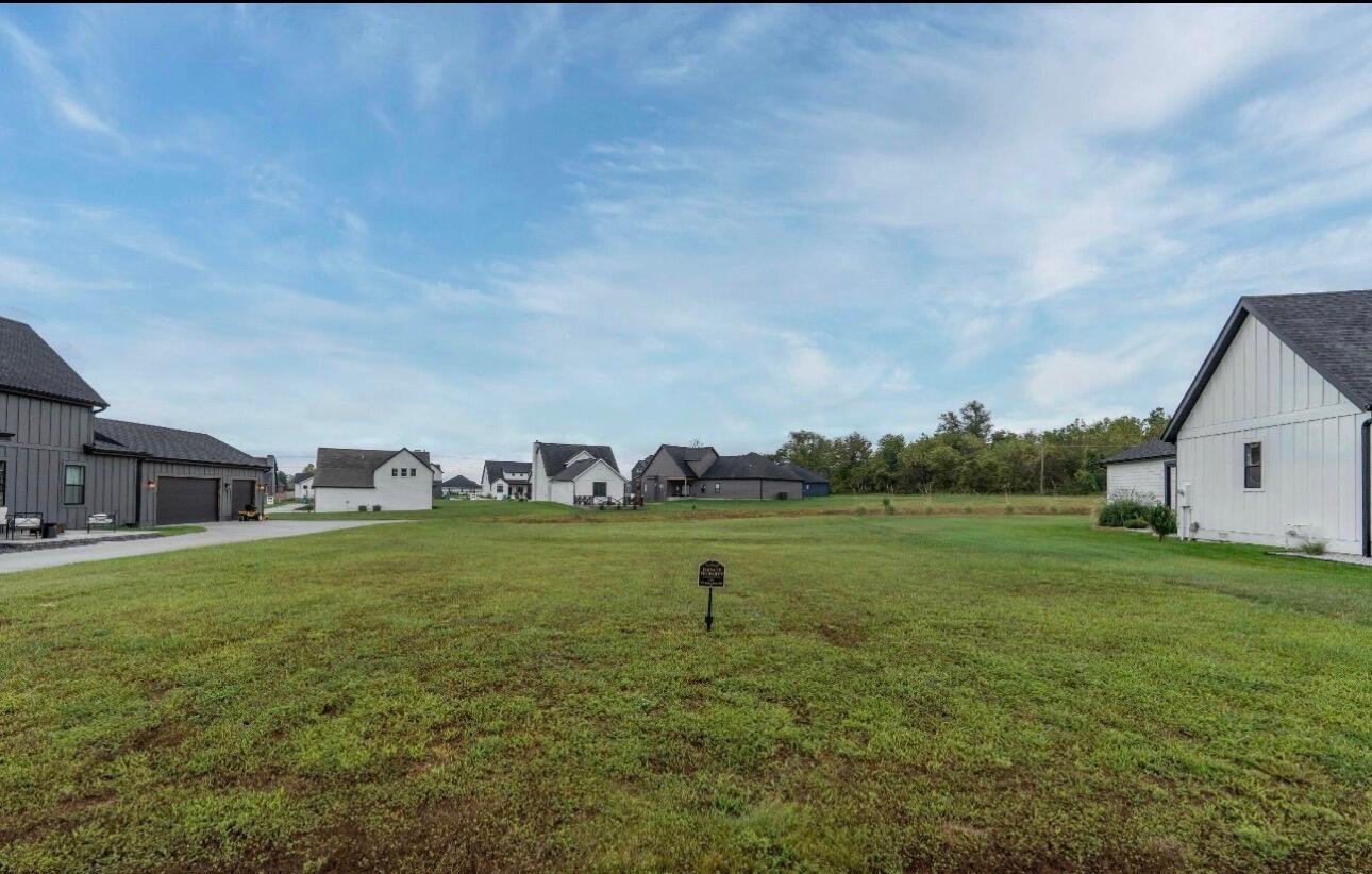 Photo of 952 E Valley Trail Drive Republic MO 65738