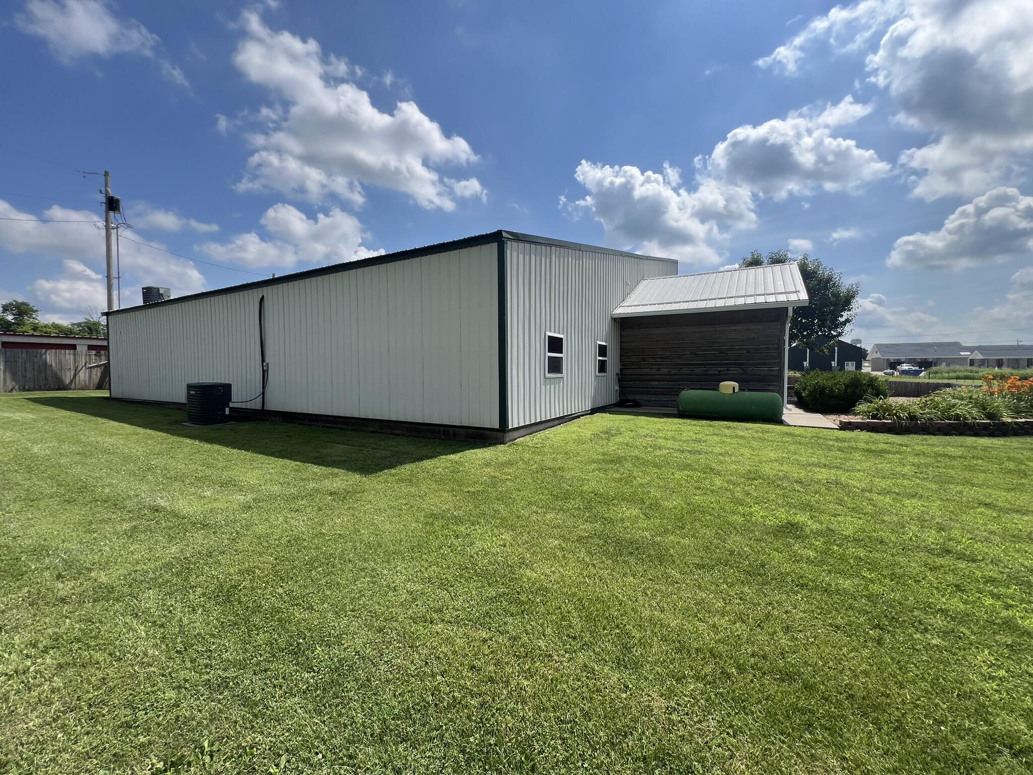 Photo of 1223 S Ash Street Buffalo MO 65622