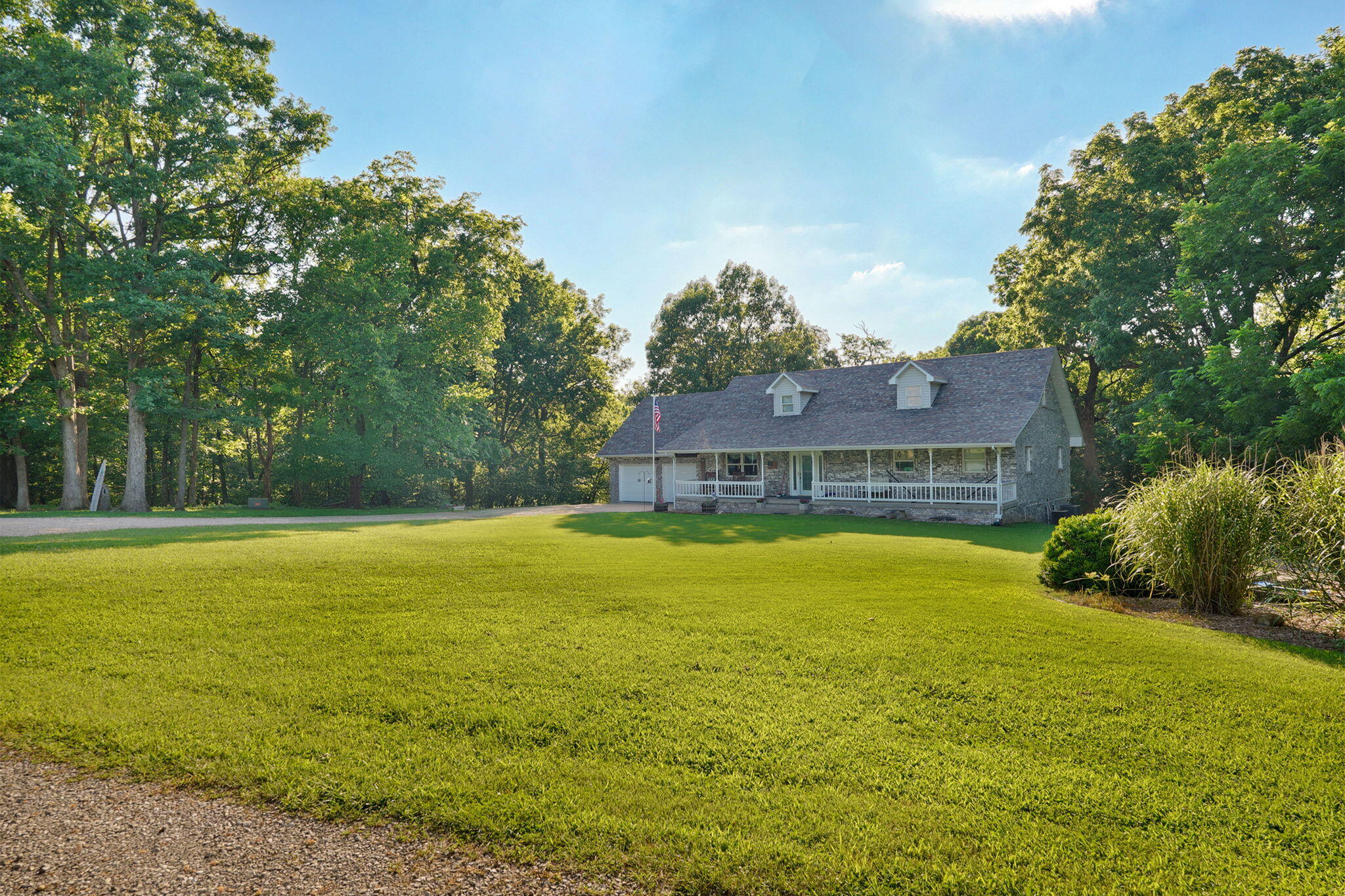Photo of 13940 Lawrence 2143 Mt Vernon MO 65712