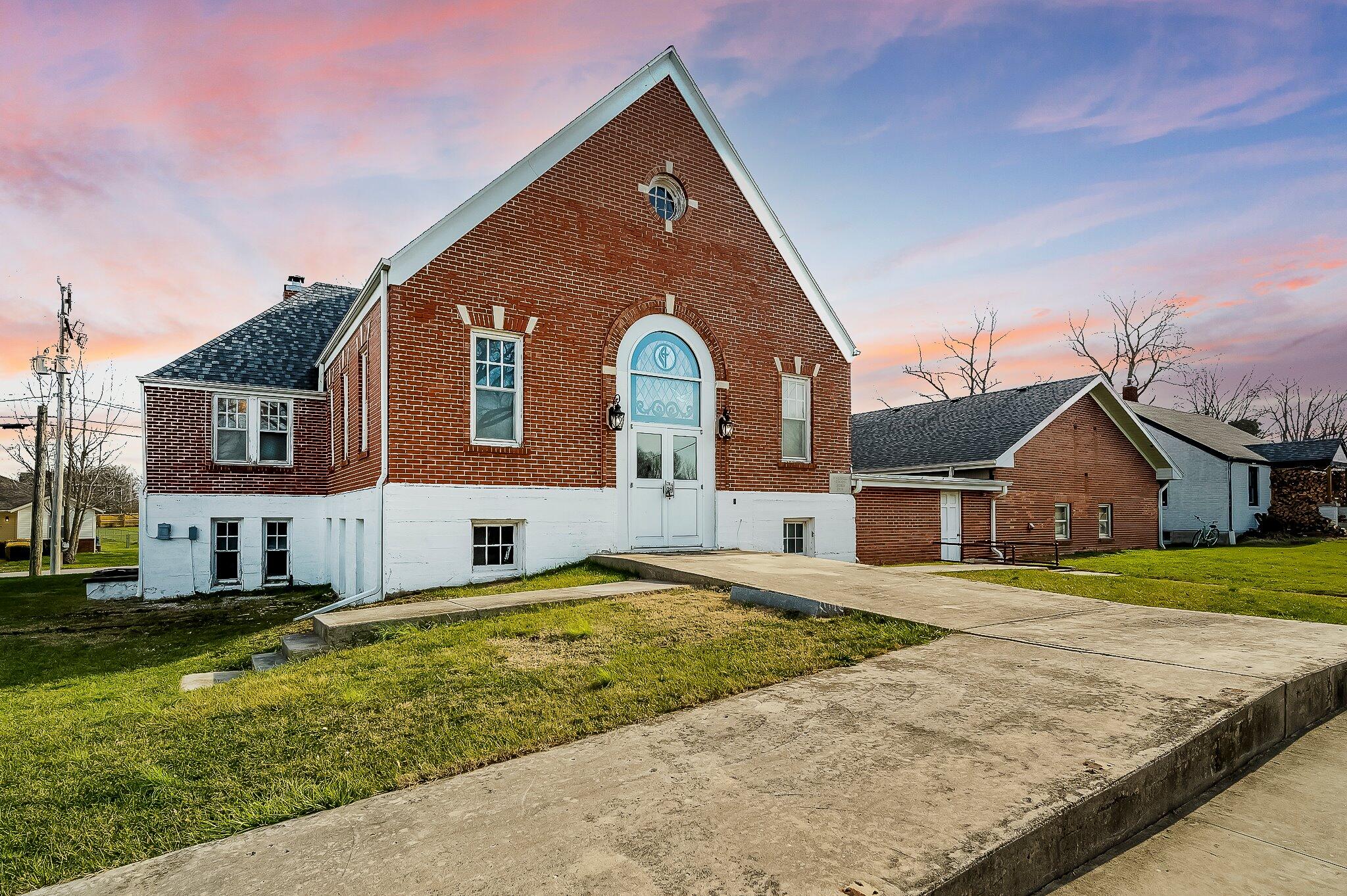 Photo of 206 N Main Street Rogersville MO 65742