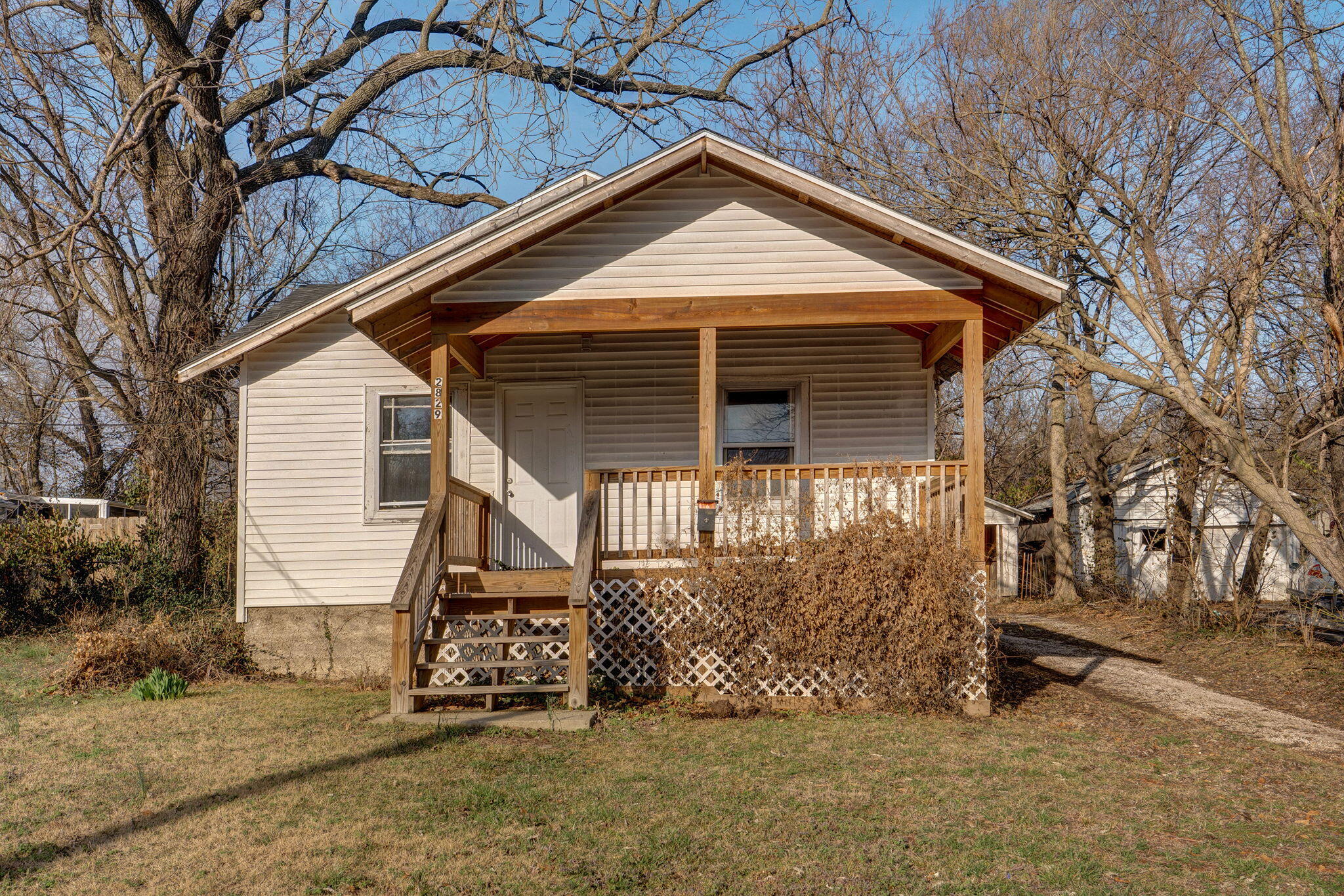 Photo of 2829 N Grant Avenue Springfield MO 65803