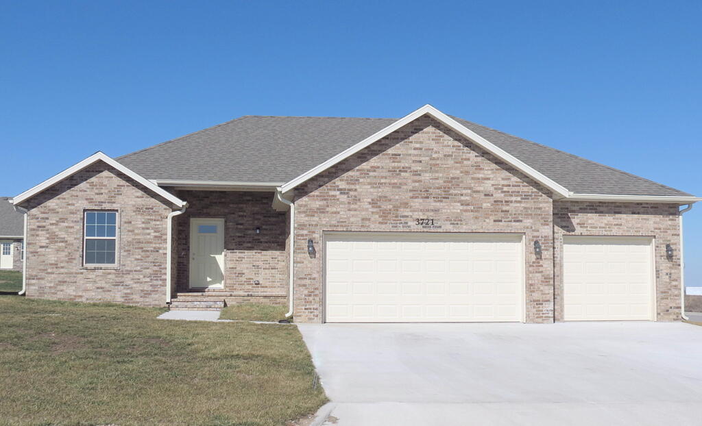 Photo of 3721 W Freeman Street Bolivar MO 65613