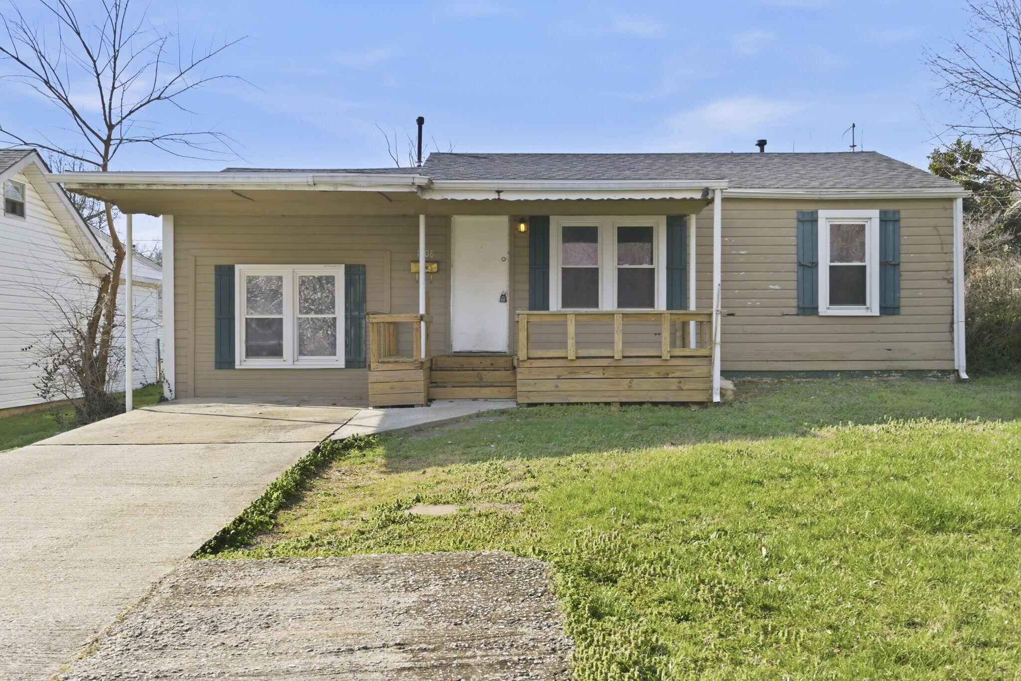 Photo of 1508 E Livingston Street Springfield MO 65803