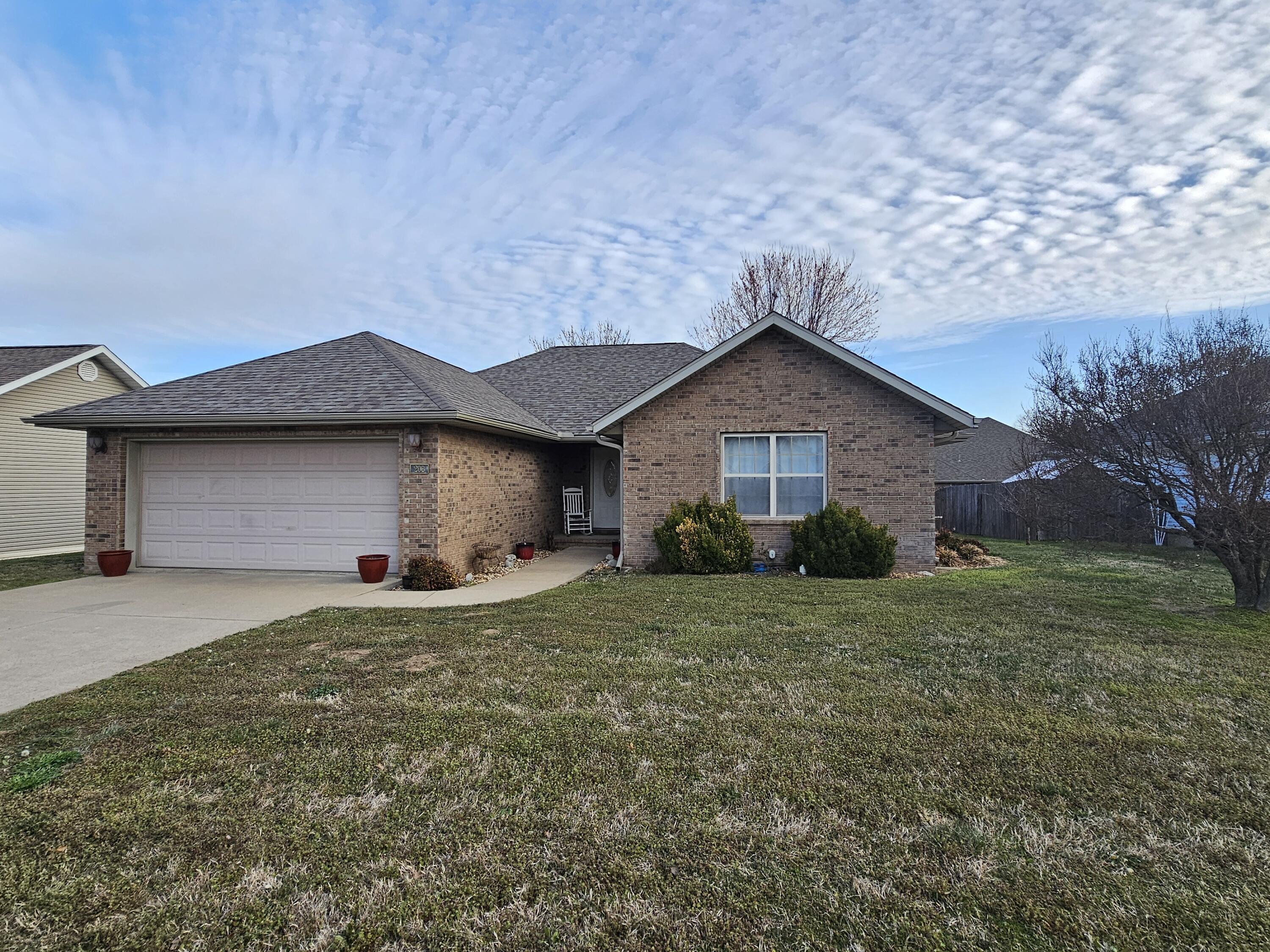 Photo of 206 Prairie Lane Monett MO 65708