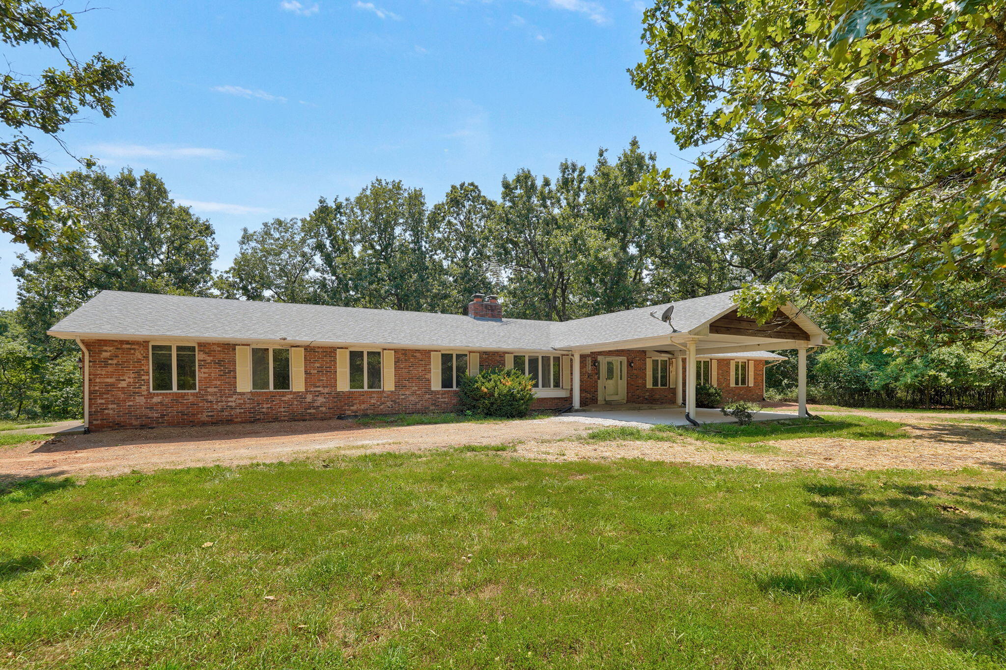Photo of 12432 Lawrence 2137 Mt Vernon MO 65712