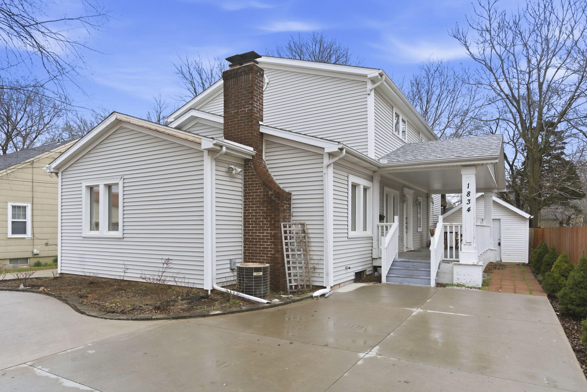 Photo of 1834 S Jefferson Avenue Springfield MO 65807