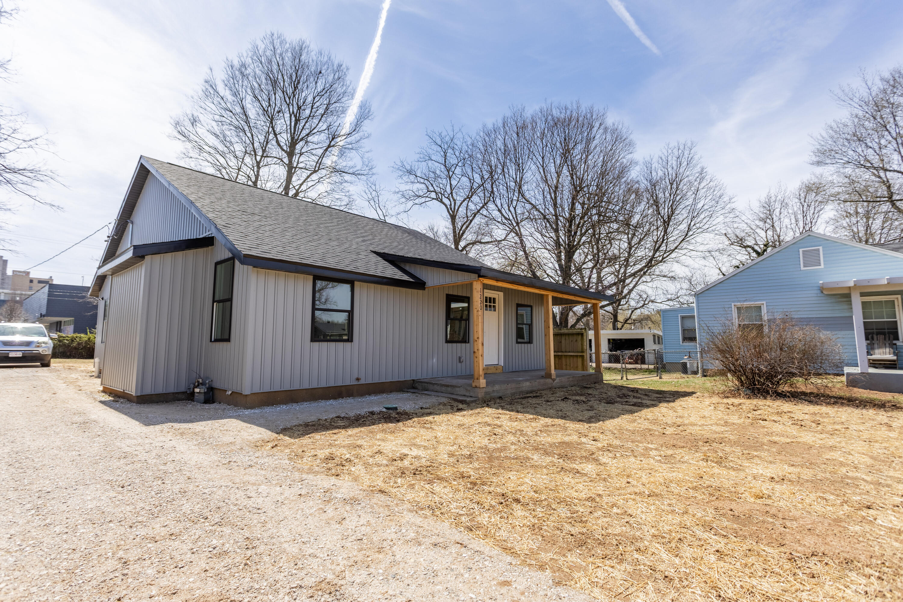 Photo of 1220 E University Street Springfield MO 65804