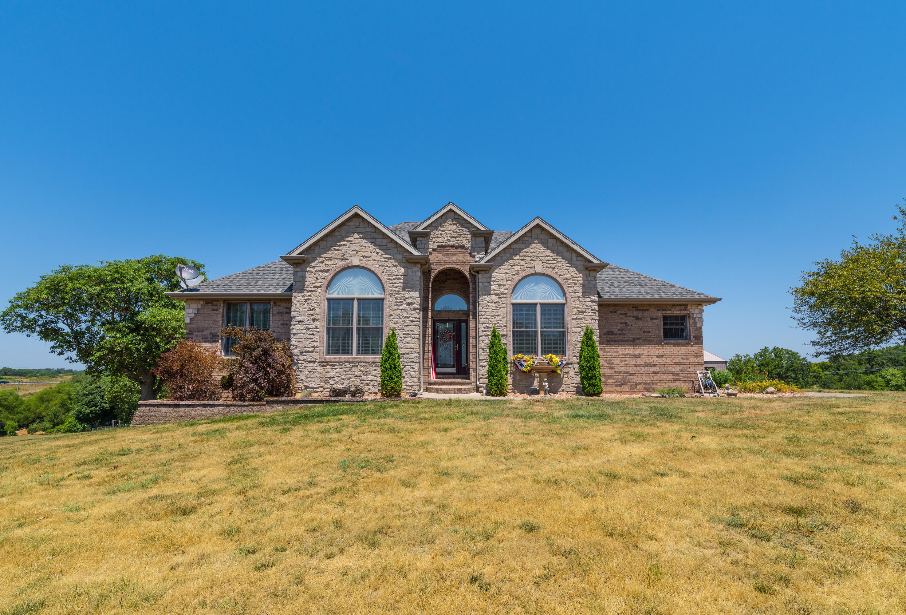 Photo of 201 Green Oaks Drive Ozark MO 65721