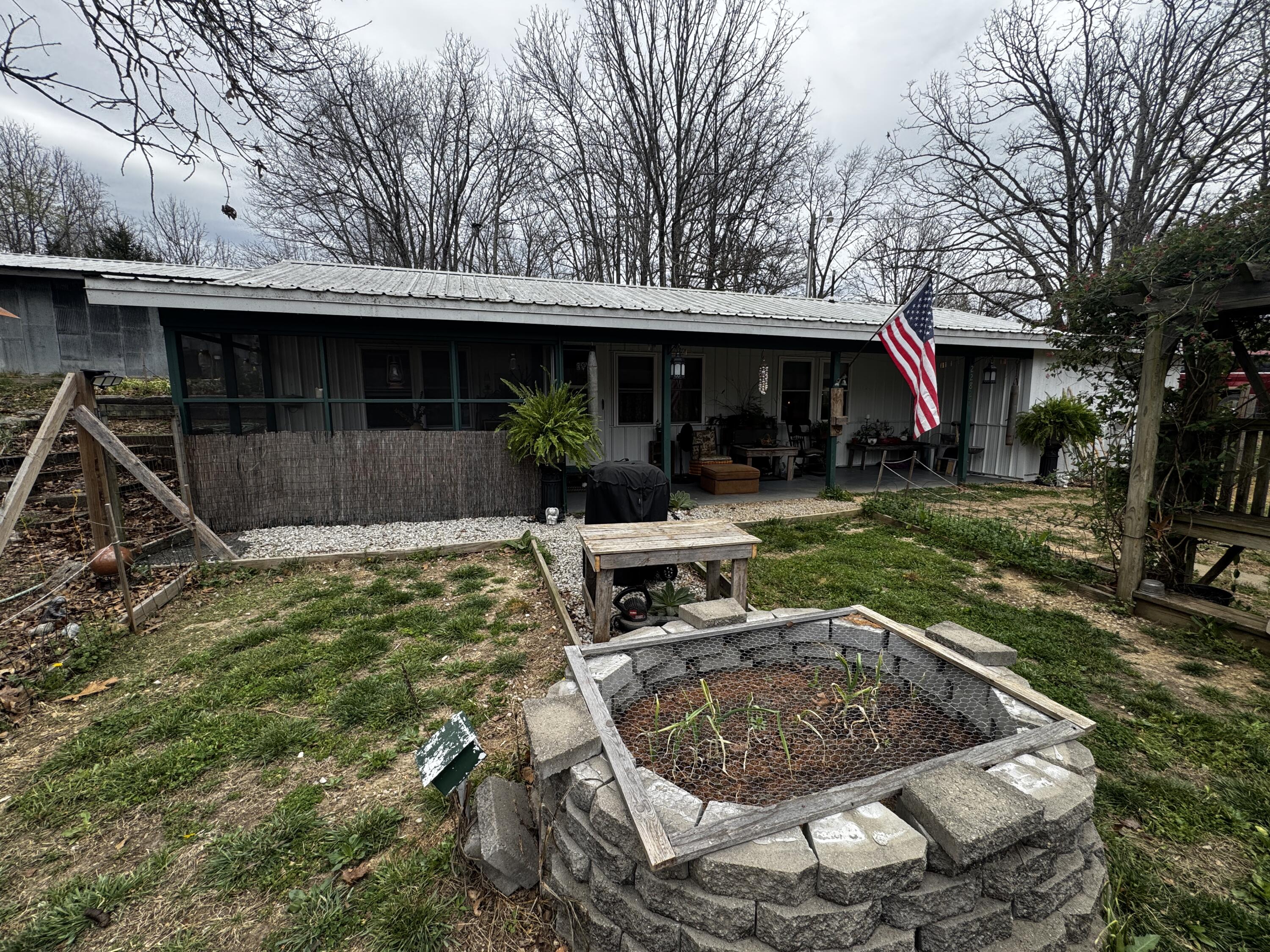Photo of 22827 Elderberry Drive Summersville MO 65571