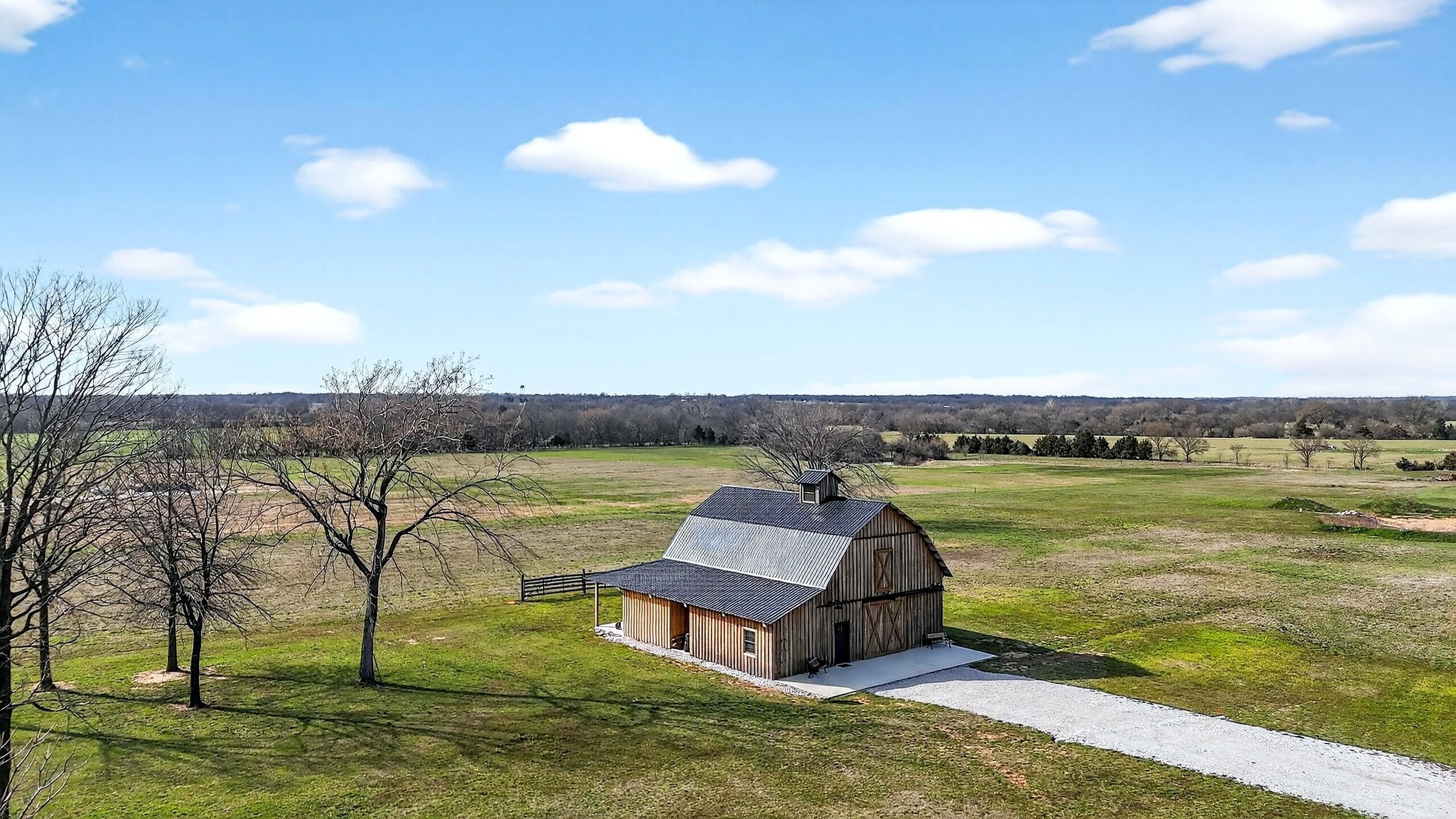 Photo of 29990c S 2725 Road Sheldon MO 64784