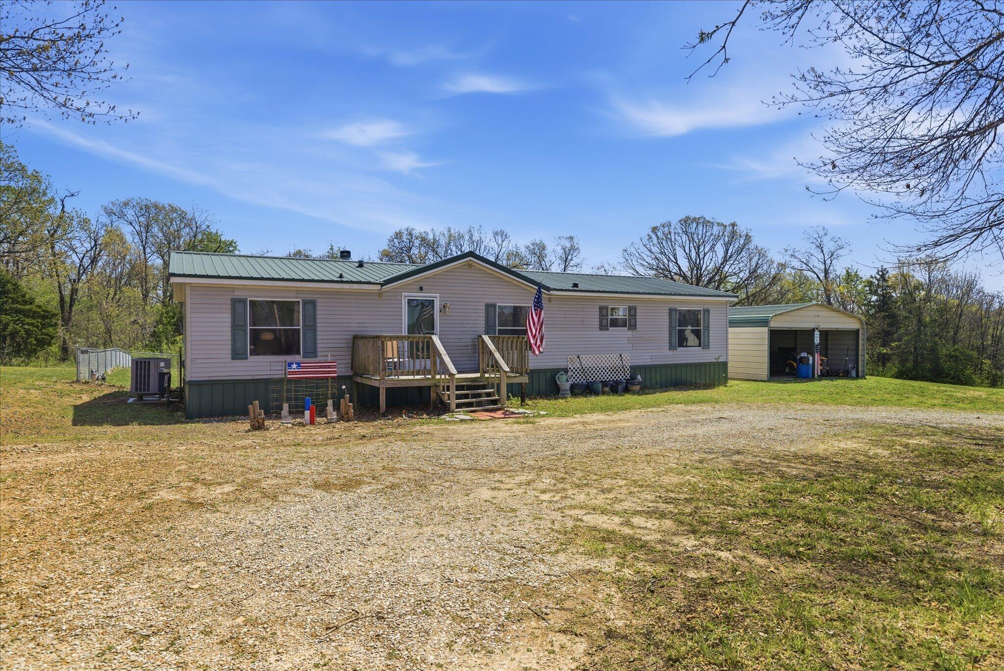 Photo of 13170 Farm Road 1157 Aurora MO 65605