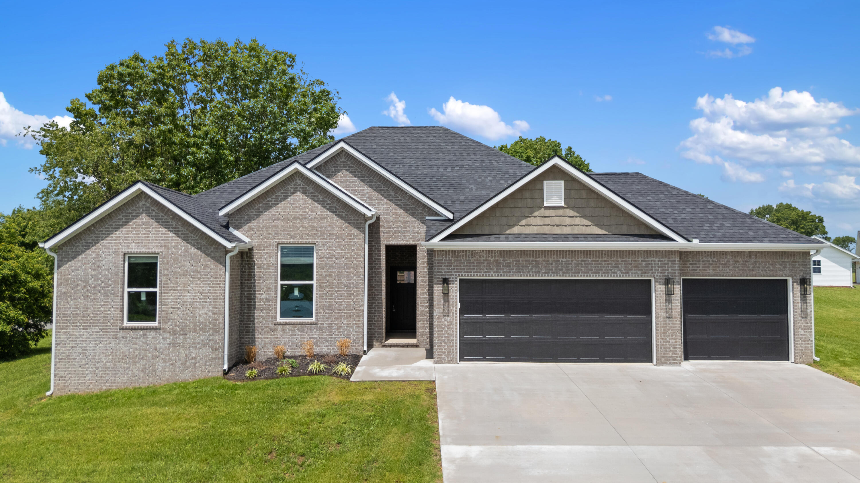 Photo of 299 Blackberry Court #Lot 19 Cassville MO 65625