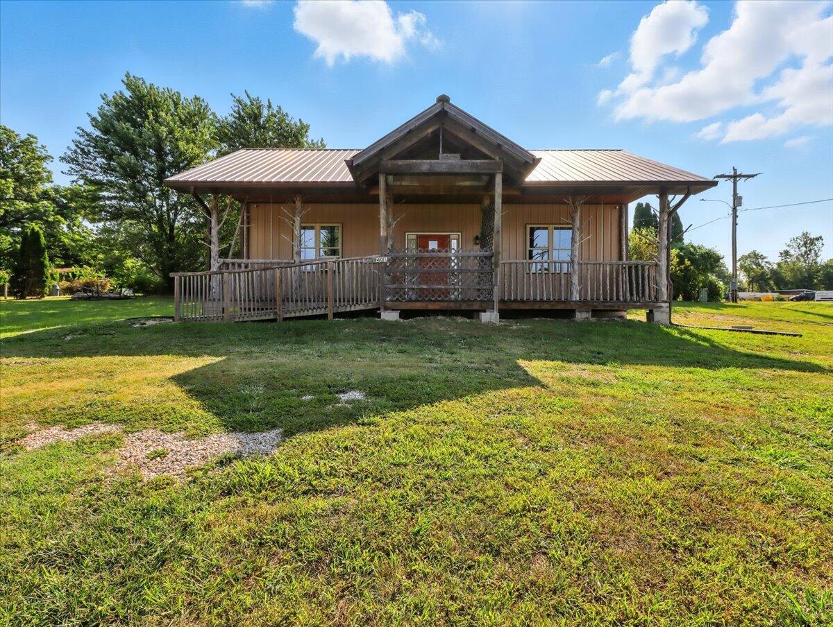 Photo of 401 N Busch Street Mountain Grove MO 65711