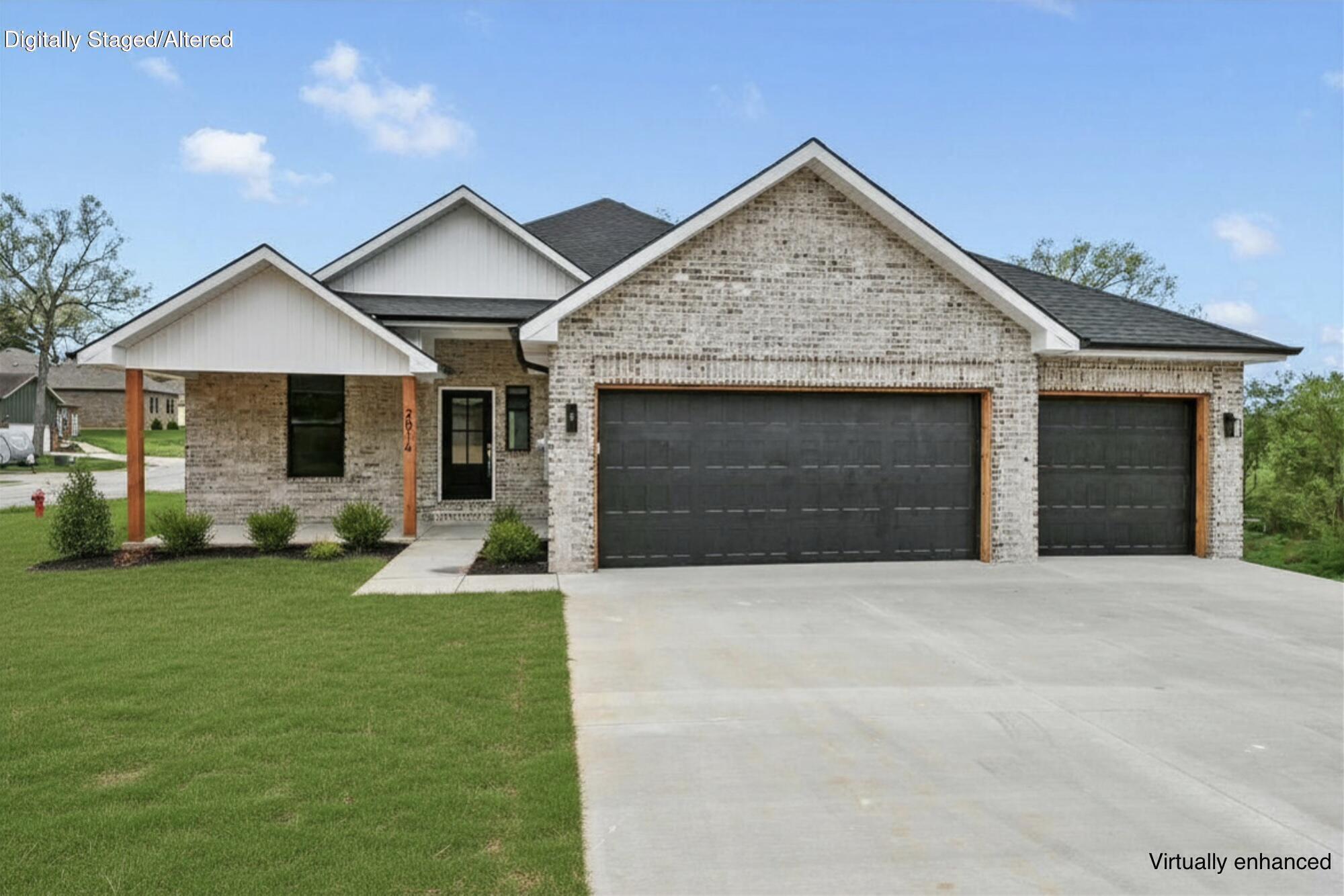 Photo of 2014 East Jay Street Ozark MO 65721