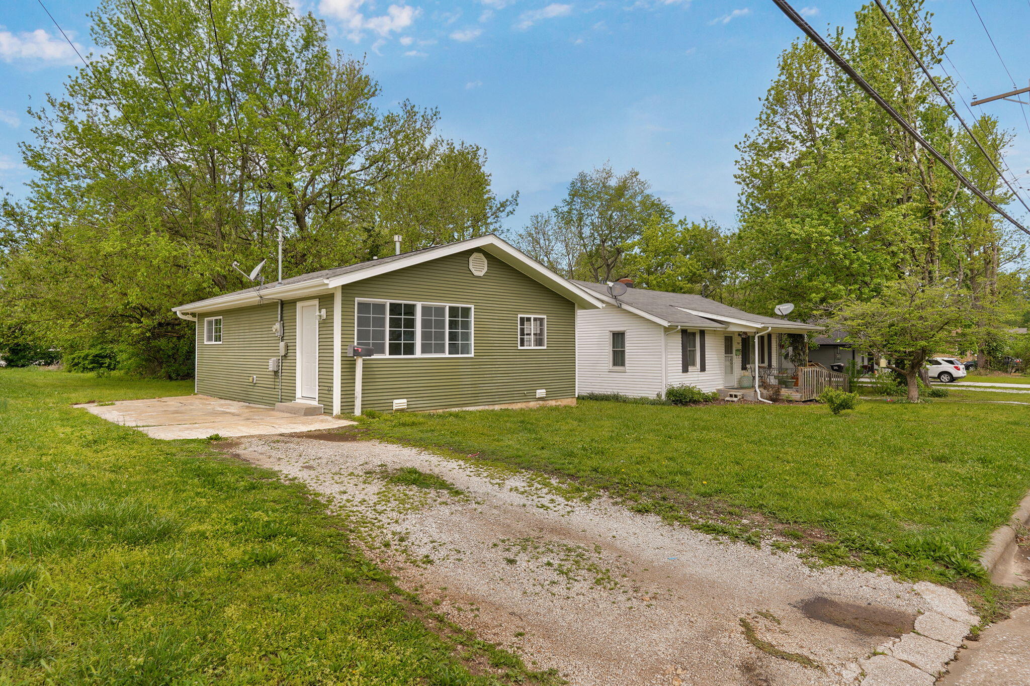 Photo of 733 N Warren Avenue Springfield MO 65802