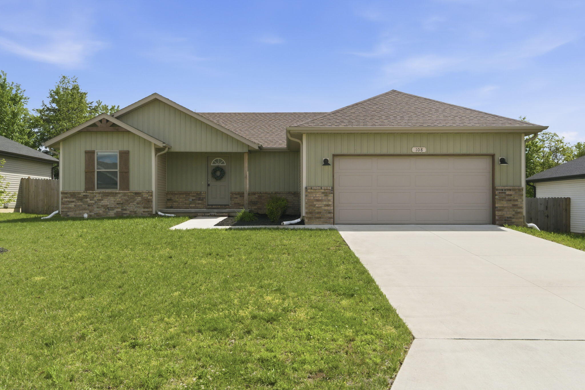 Photo of 108 E Rosalie Street Strafford MO 65757