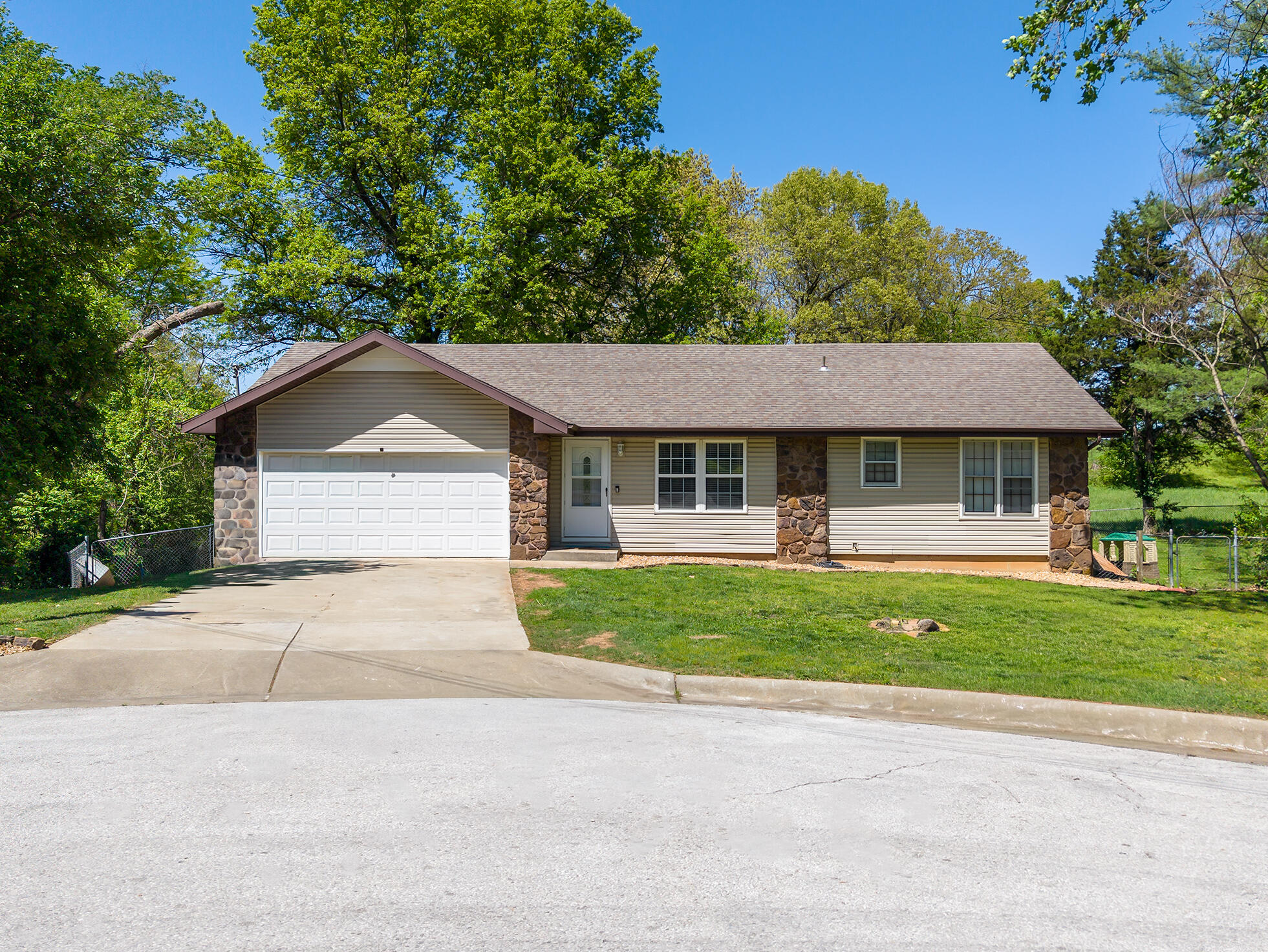 Photo of 3363 N Wildan Court Springfield MO 65803